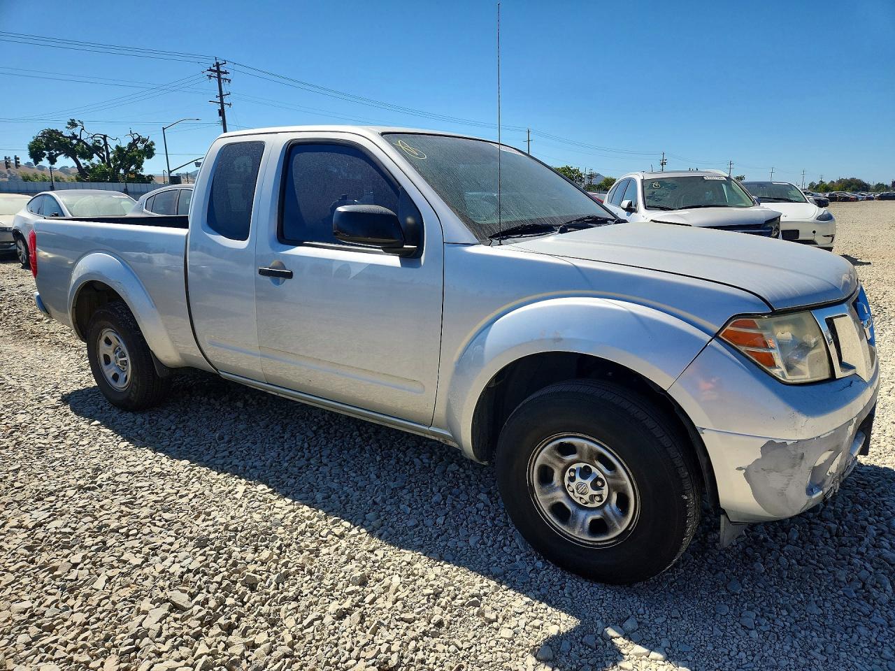2015 Nissan Frontier S Silver vin: 1N6BD0CT9FN756115