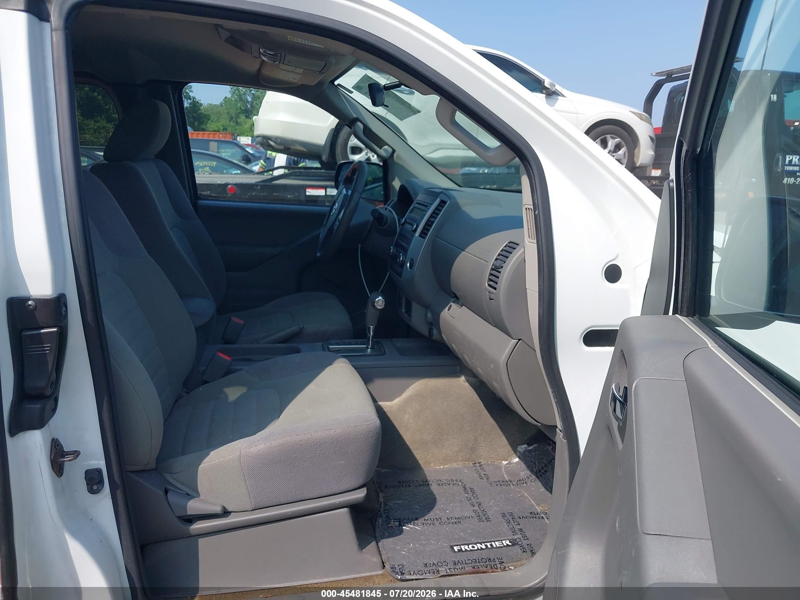 2015 Nissan Frontier S/sv-i4 Белый vin: 1N6BD0CT9FN767230