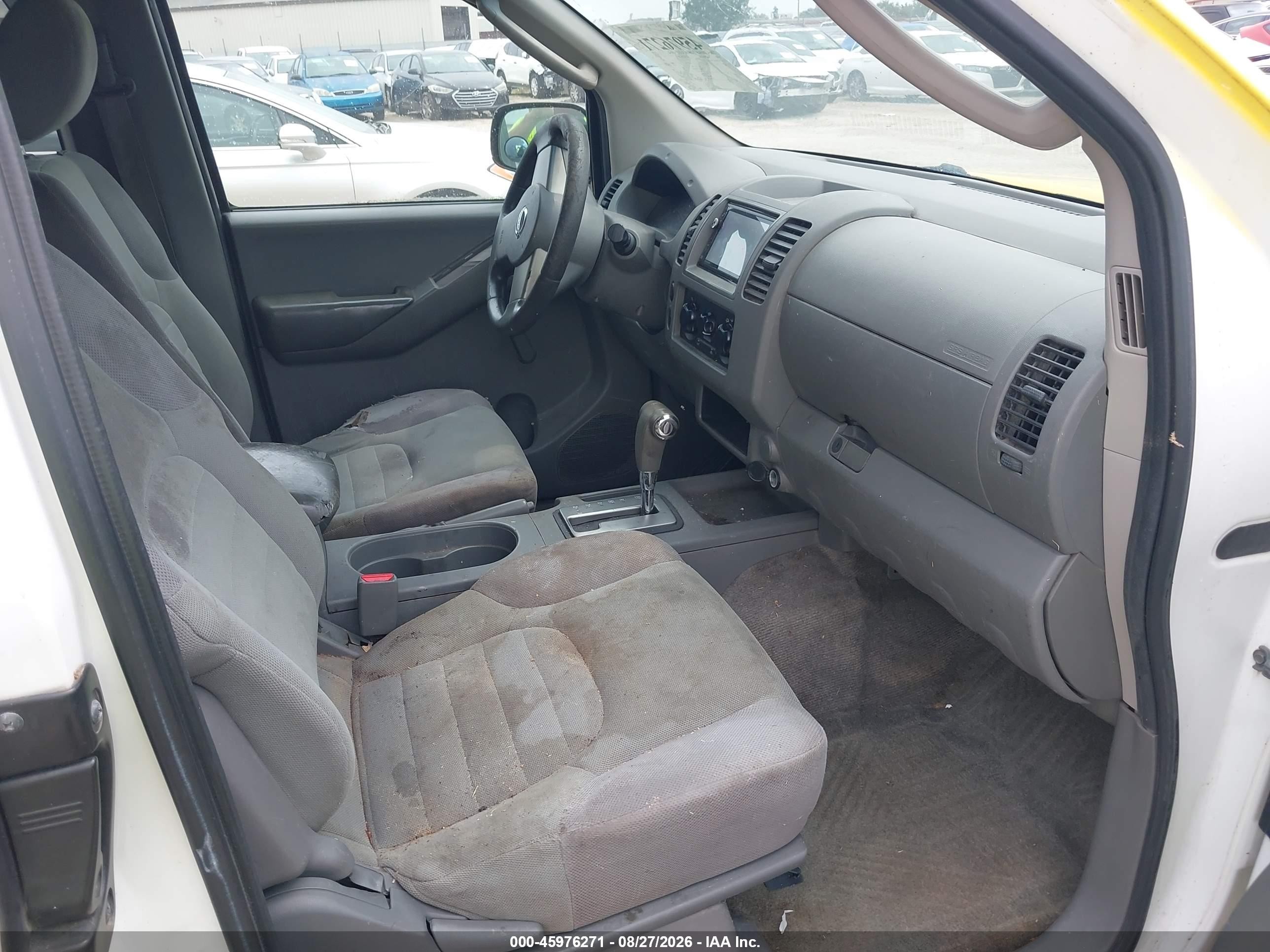 2010 Nissan Frontier Xe Yellow vin: 1N6BD0CTXAC415620