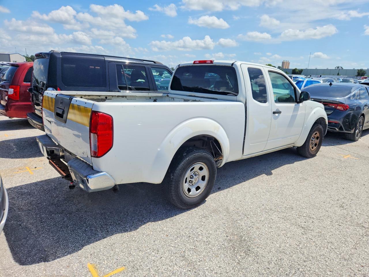 2013 Nissan Frontier S White vin: 1N6BD0CTXDN711388