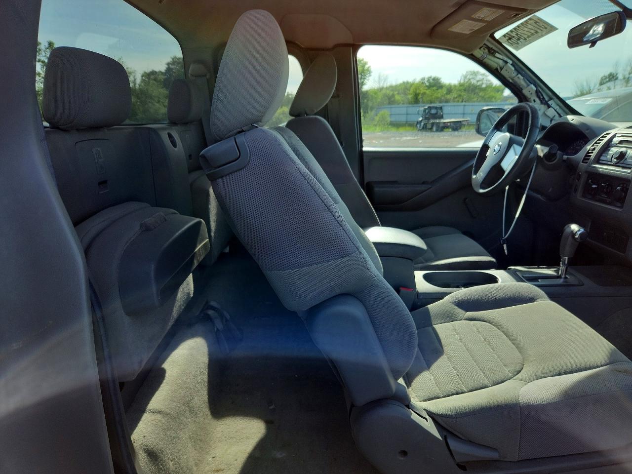 2013 Nissan Frontier S White vin: 1N6BD0CTXDN754371