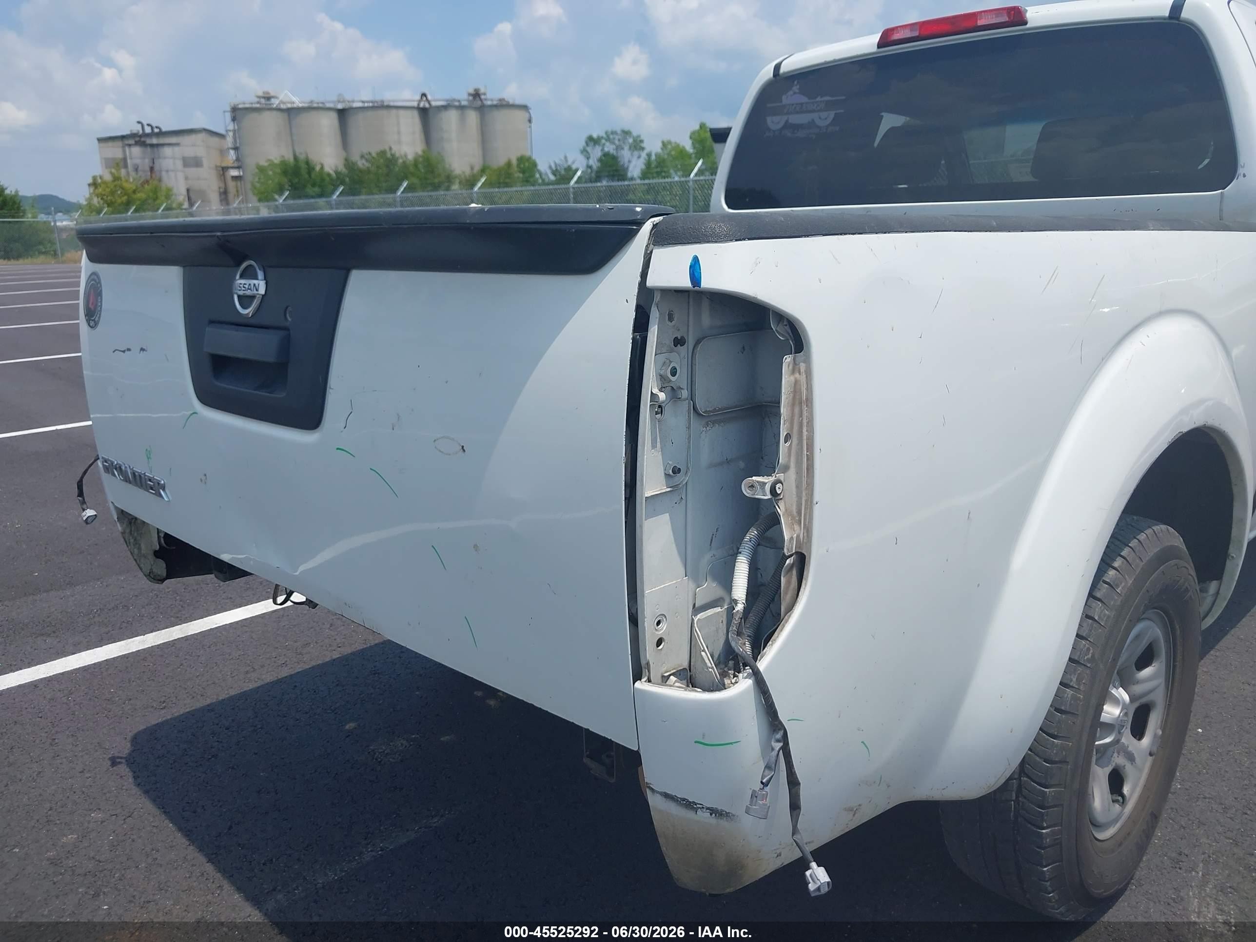 2013 Nissan Frontier S White vin: 1N6BD0CTXDN757075