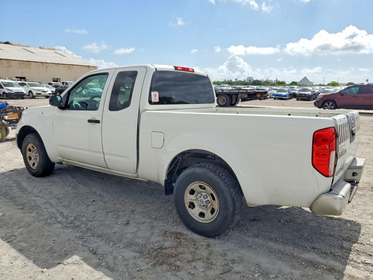 2015 Nissan Frontier S White vin: 1N6BD0CTXFN721583