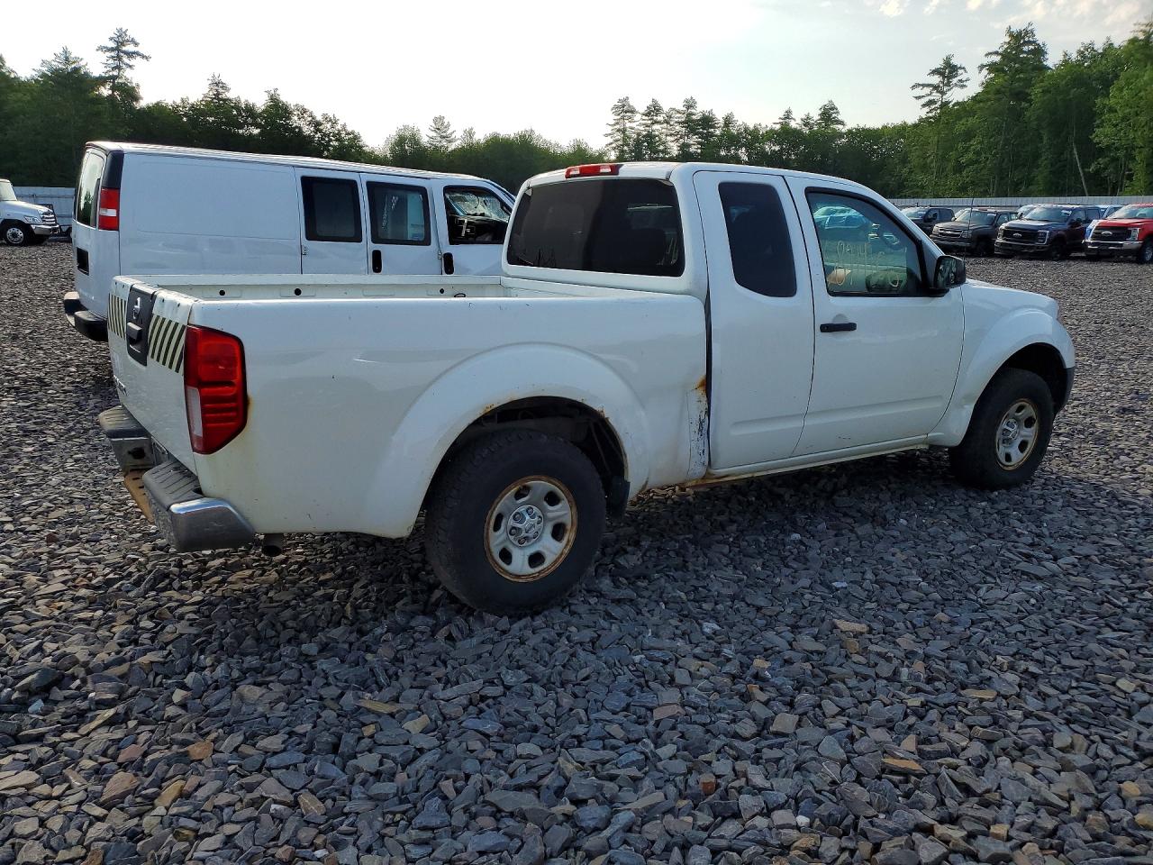 2015 Nissan Frontier S Белый vin: 1N6BD0CTXFN730140