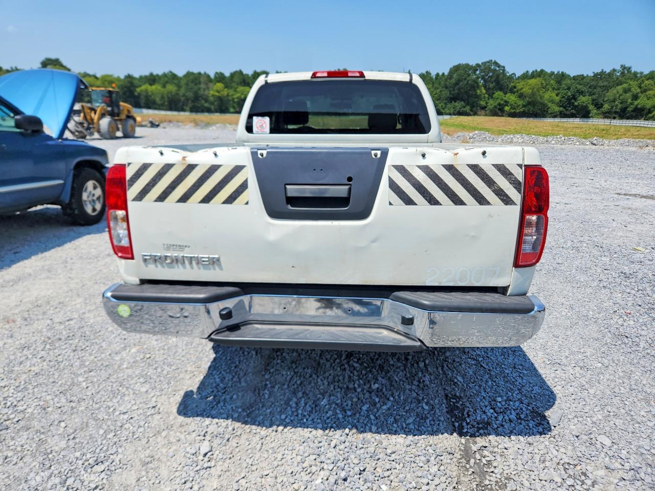 2015 Nissan Frontier S White vin: 1N6BD0CTXFN757144