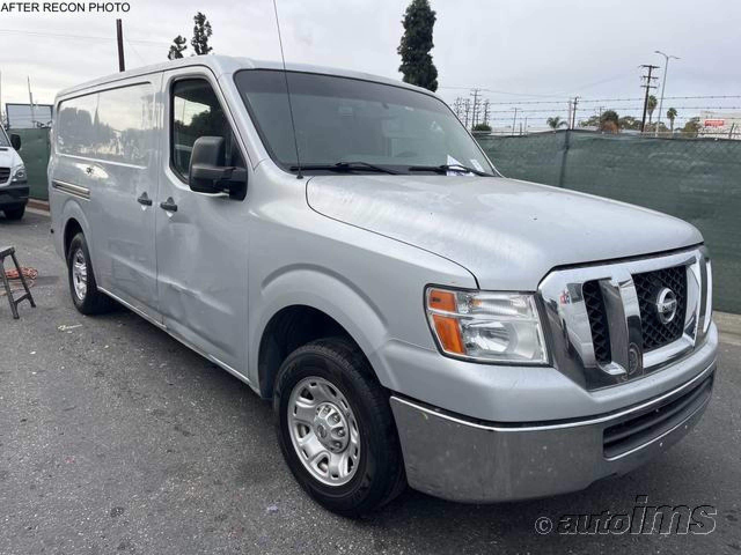 2013 Nissan Nv Cargo Nv1500 Sv V6 White vin: 1N6BF0KL4DN108271