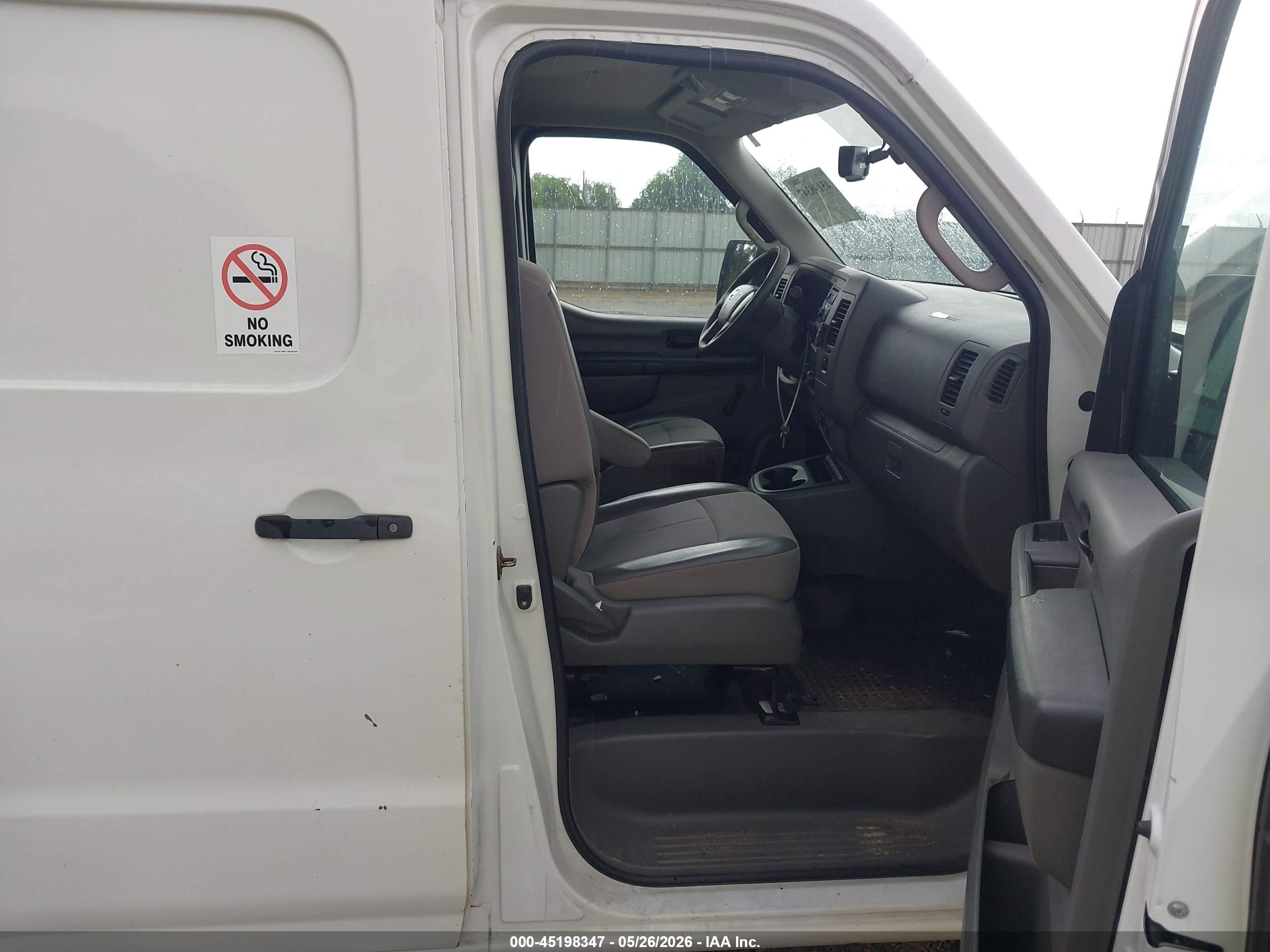 2013 Nissan Nv Cargo Nv1500 S V6 White vin: 1N6BF0KL6DN114413