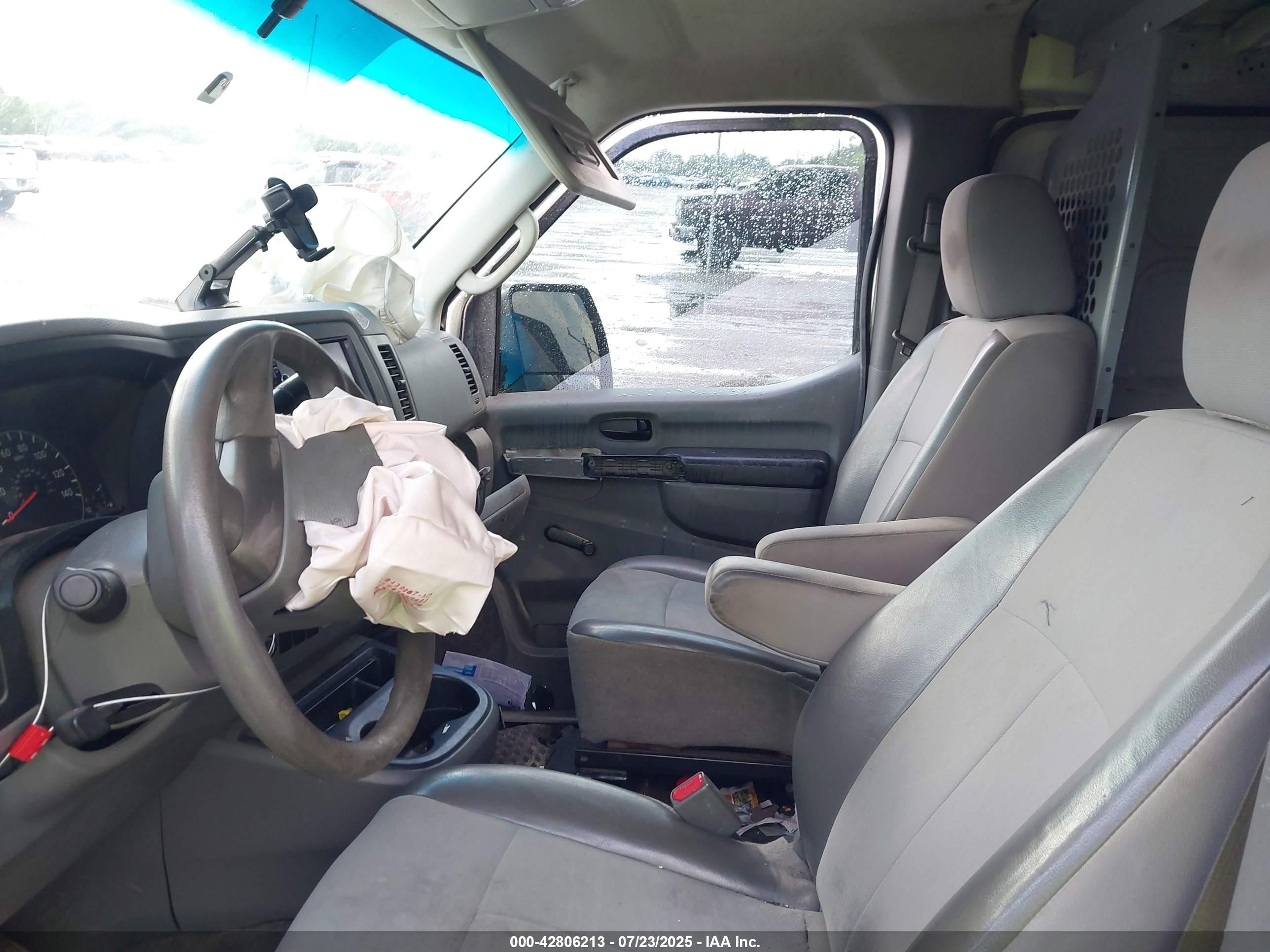 2013 Nissan Nv Cargo Nv1500 S V6 White vin: 1N6BF0KL9DN103728