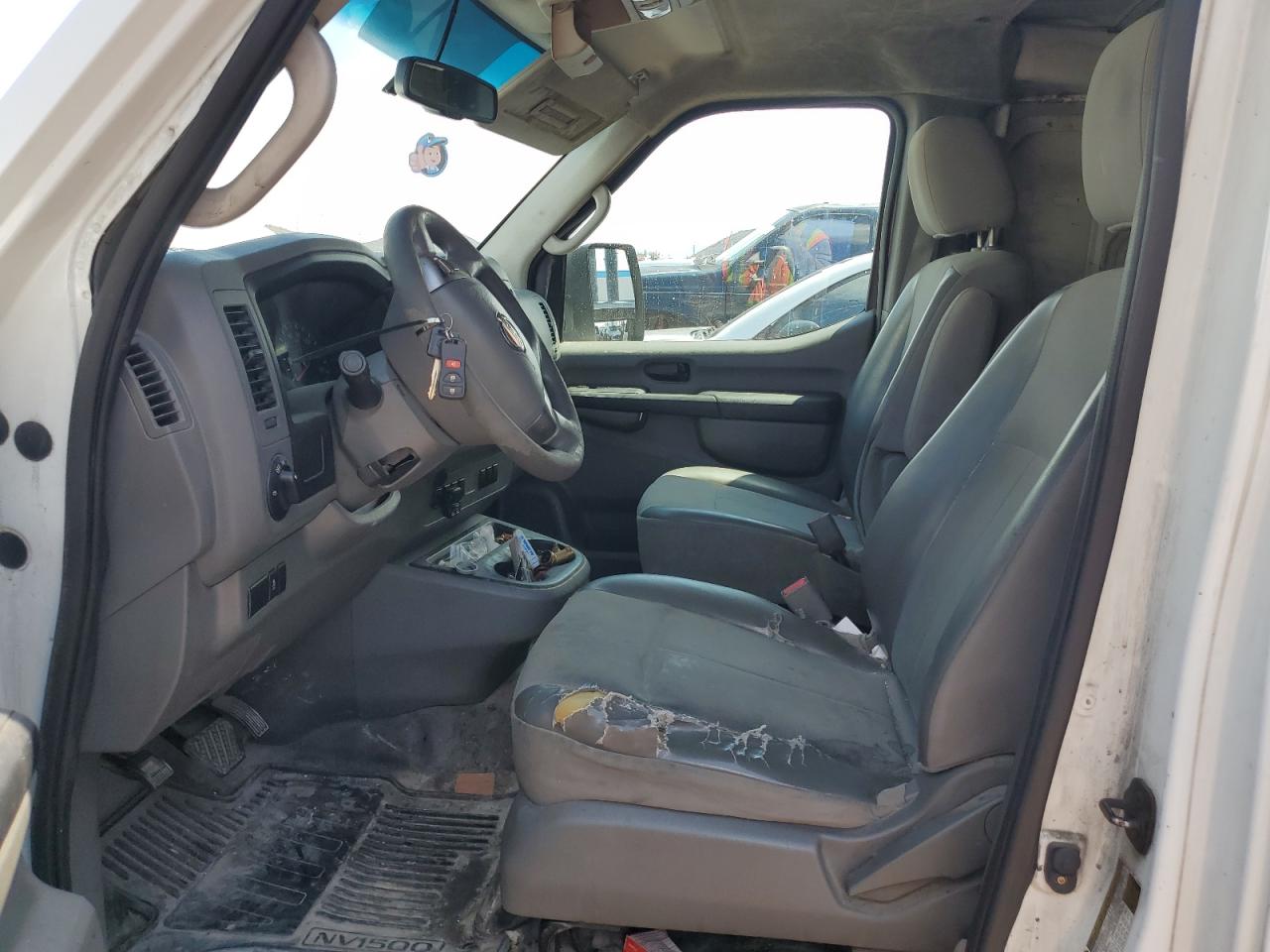 2014 Nissan Nv 1500 White vin: 1N6BF0KL9EN101317