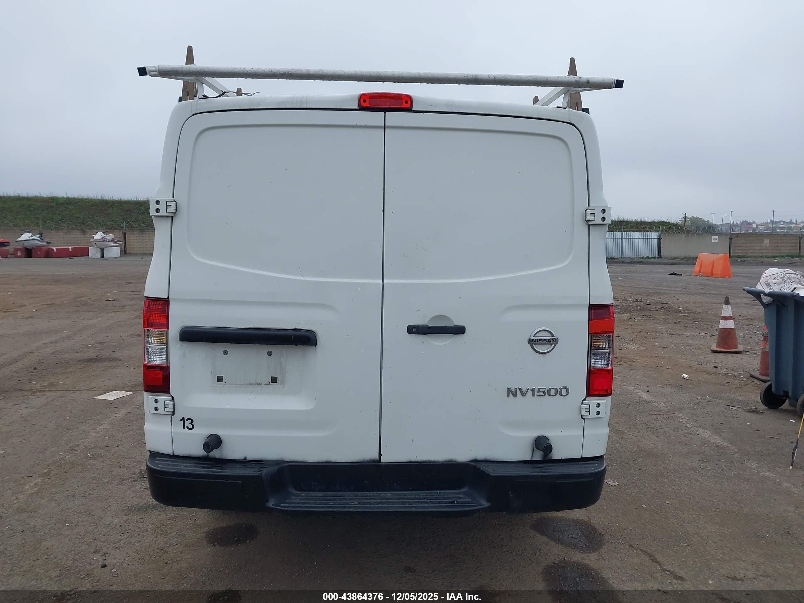 2015 Nissan Nv Cargo Nv1500 S V6 White vin: 1N6BF0KL9FN807270