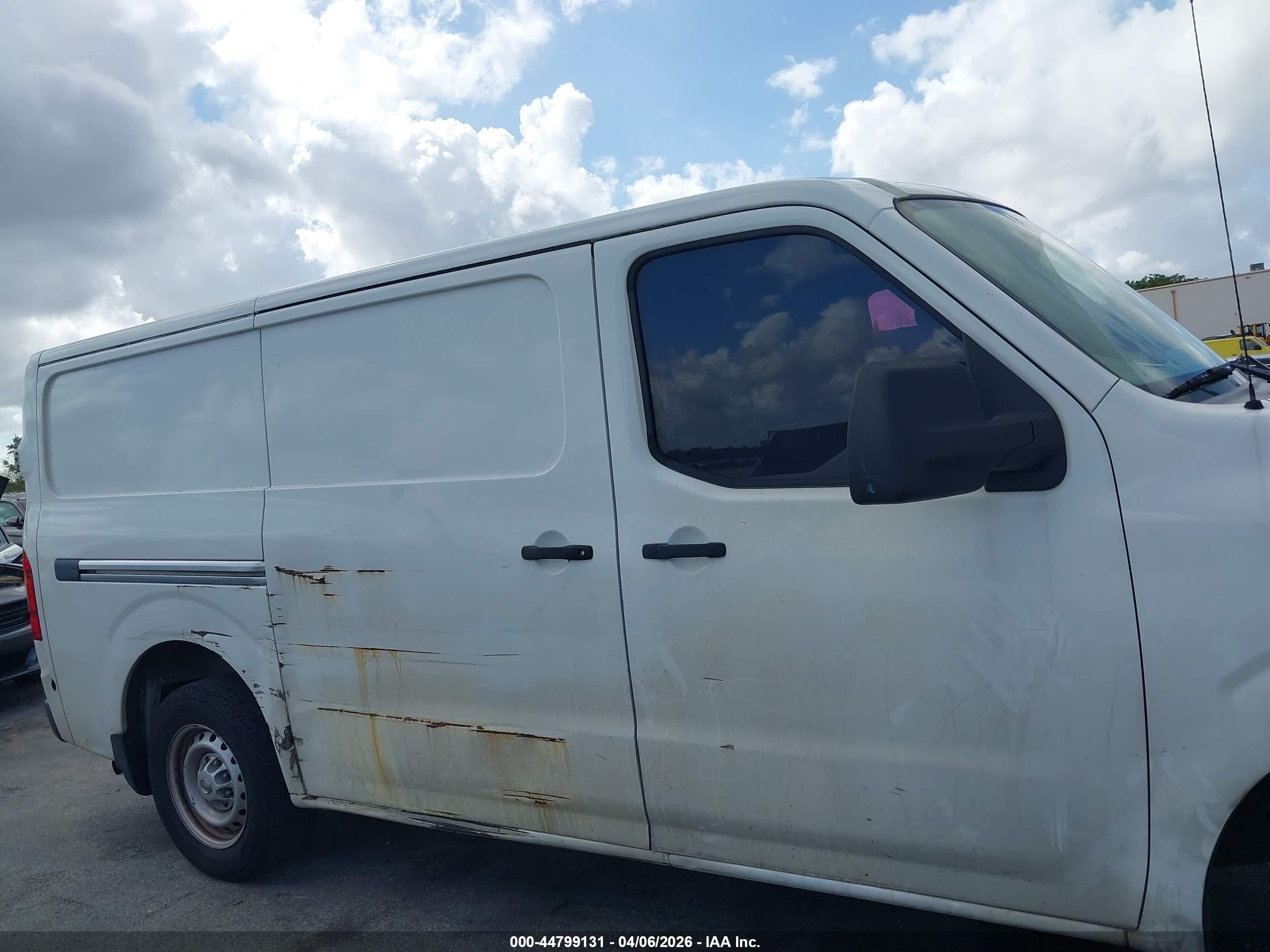2015 Nissan Nv Cargo Nv1500 S V6 White vin: 1N6BF0KLXFN801414