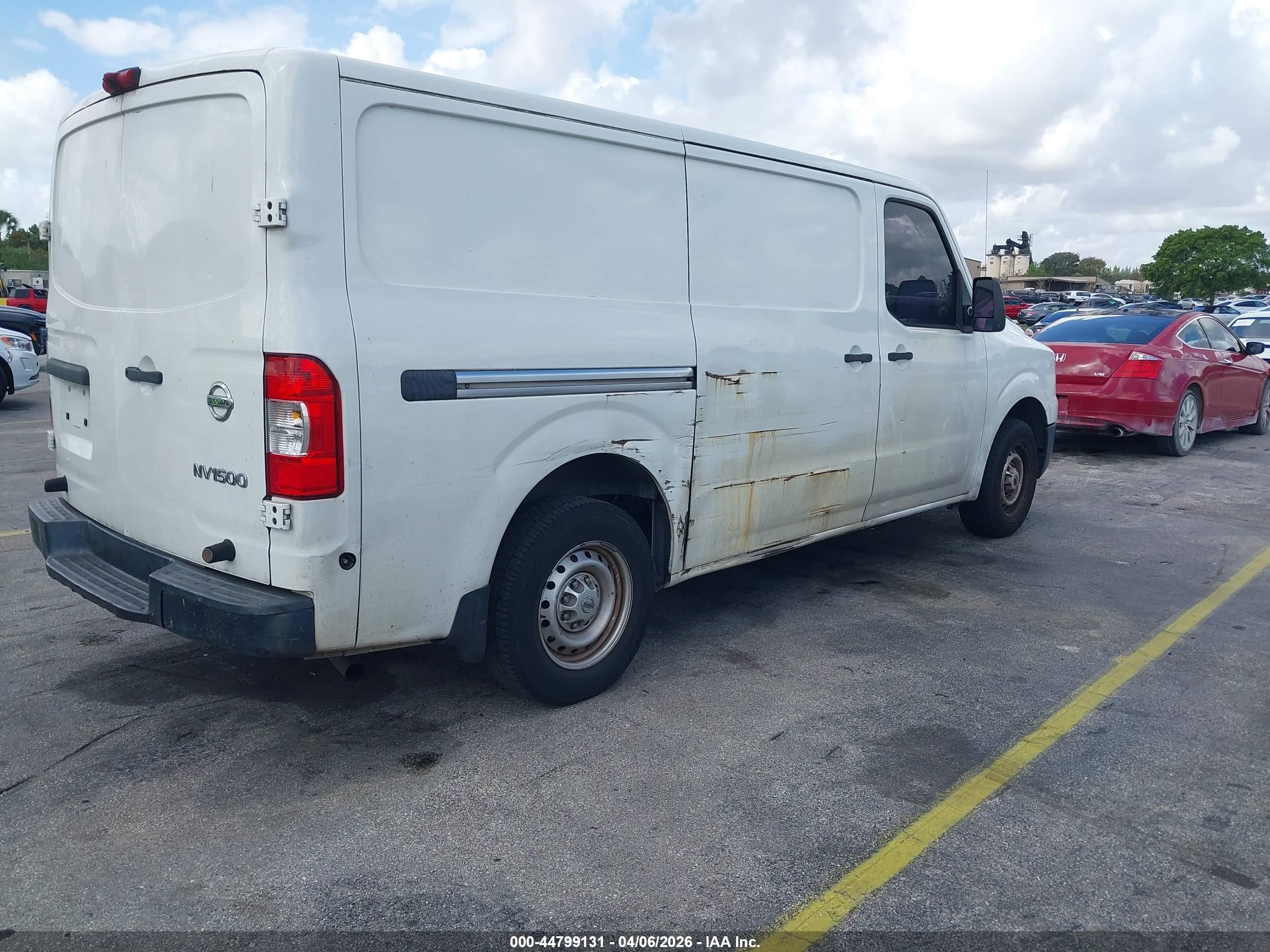 2015 Nissan Nv Cargo Nv1500 S V6 White vin: 1N6BF0KLXFN801414