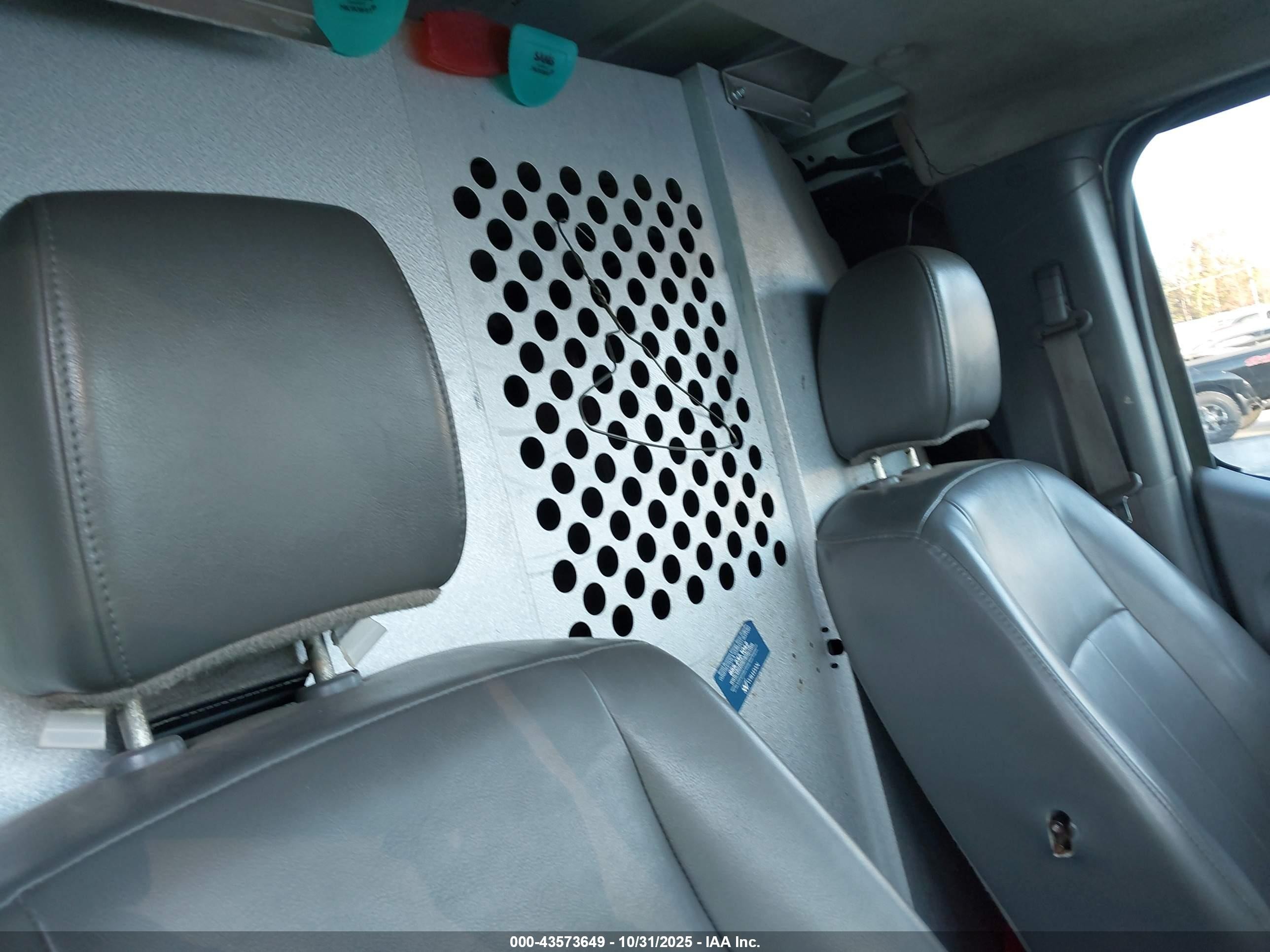 2013 Nissan Nv Cargo Nv1500 S V6 White vin: 1N6BF0KM2DN103692