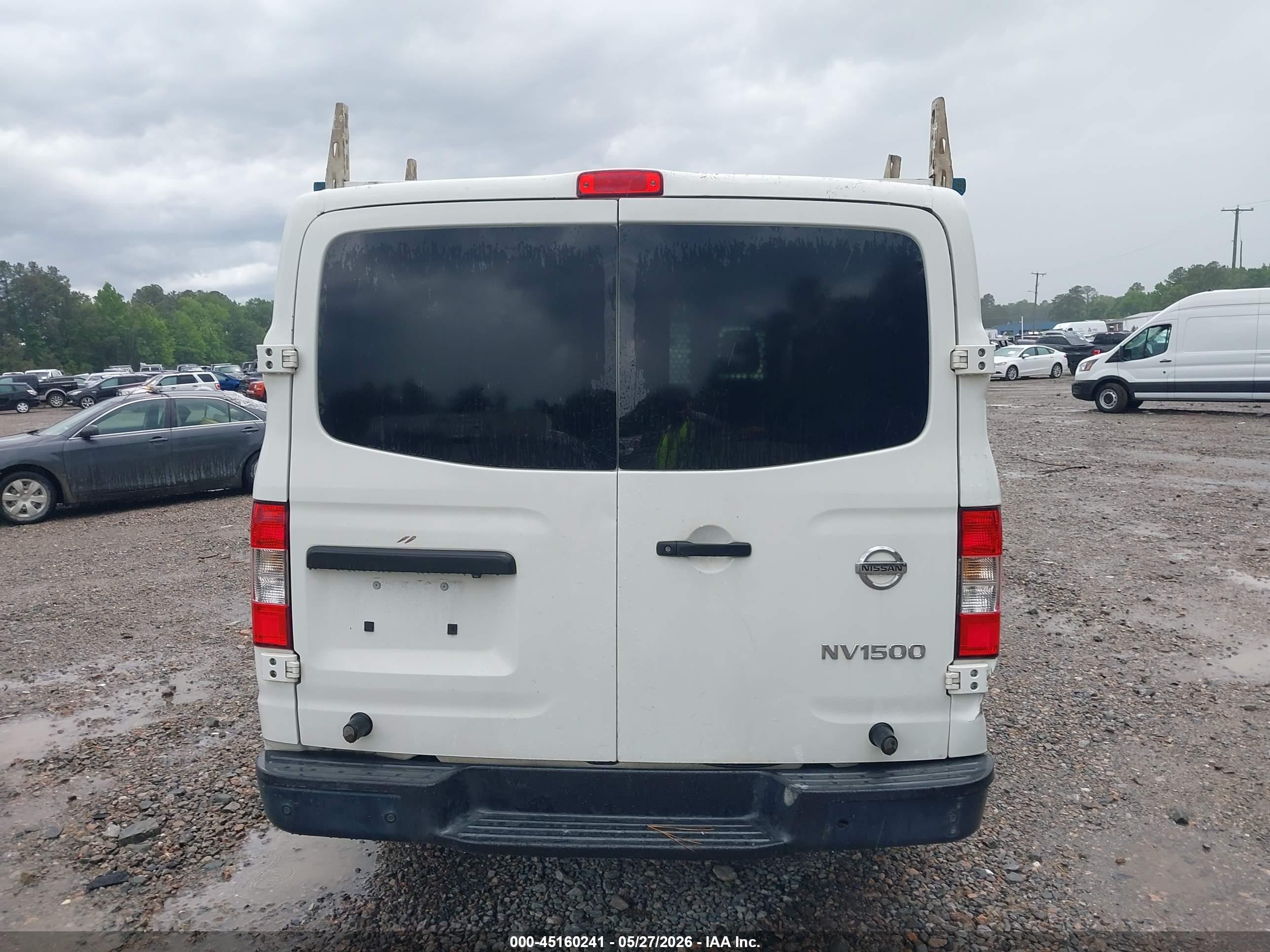 2015 Nissan Nv Cargo Nv1500 Sv V6 White vin: 1N6BF0KM2FN806860