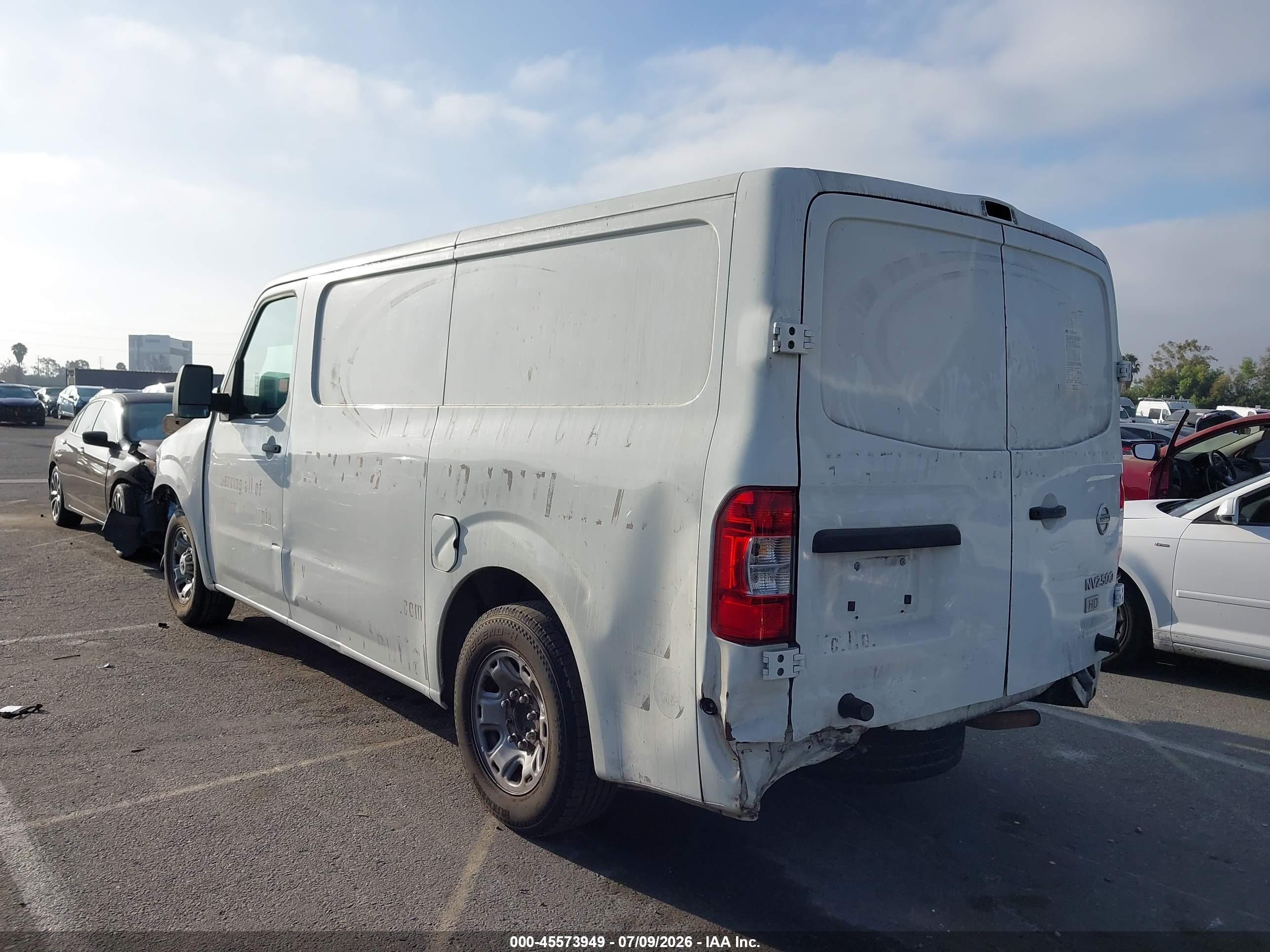2015 Nissan Nv Cargo Nv2500 Hd Sv V6 White vin: 1N6BF0KX2FN808442