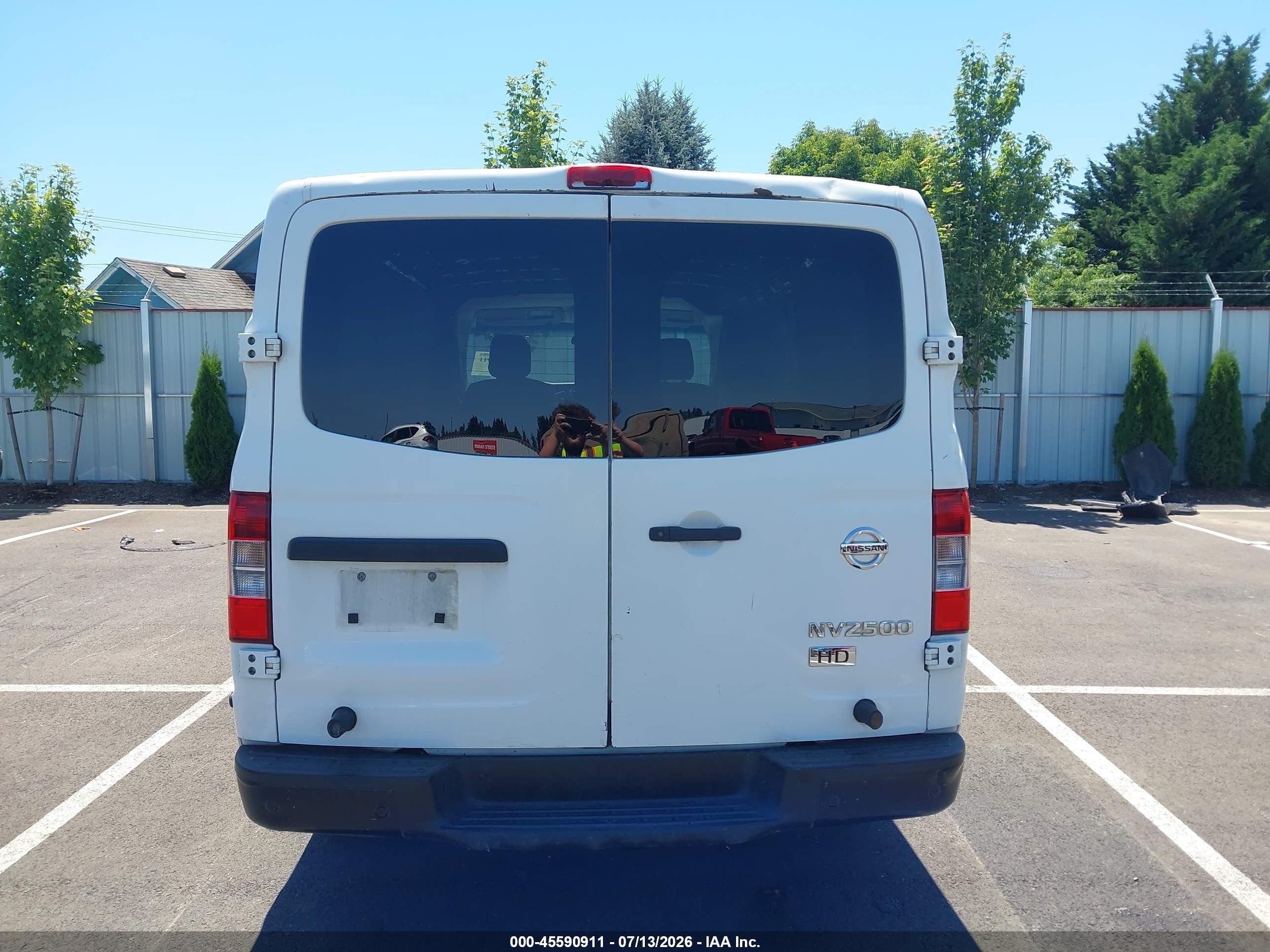 2015 Nissan Nv Cargo Nv2500 Hd Sv V6 White vin: 1N6BF0KY1FN809106