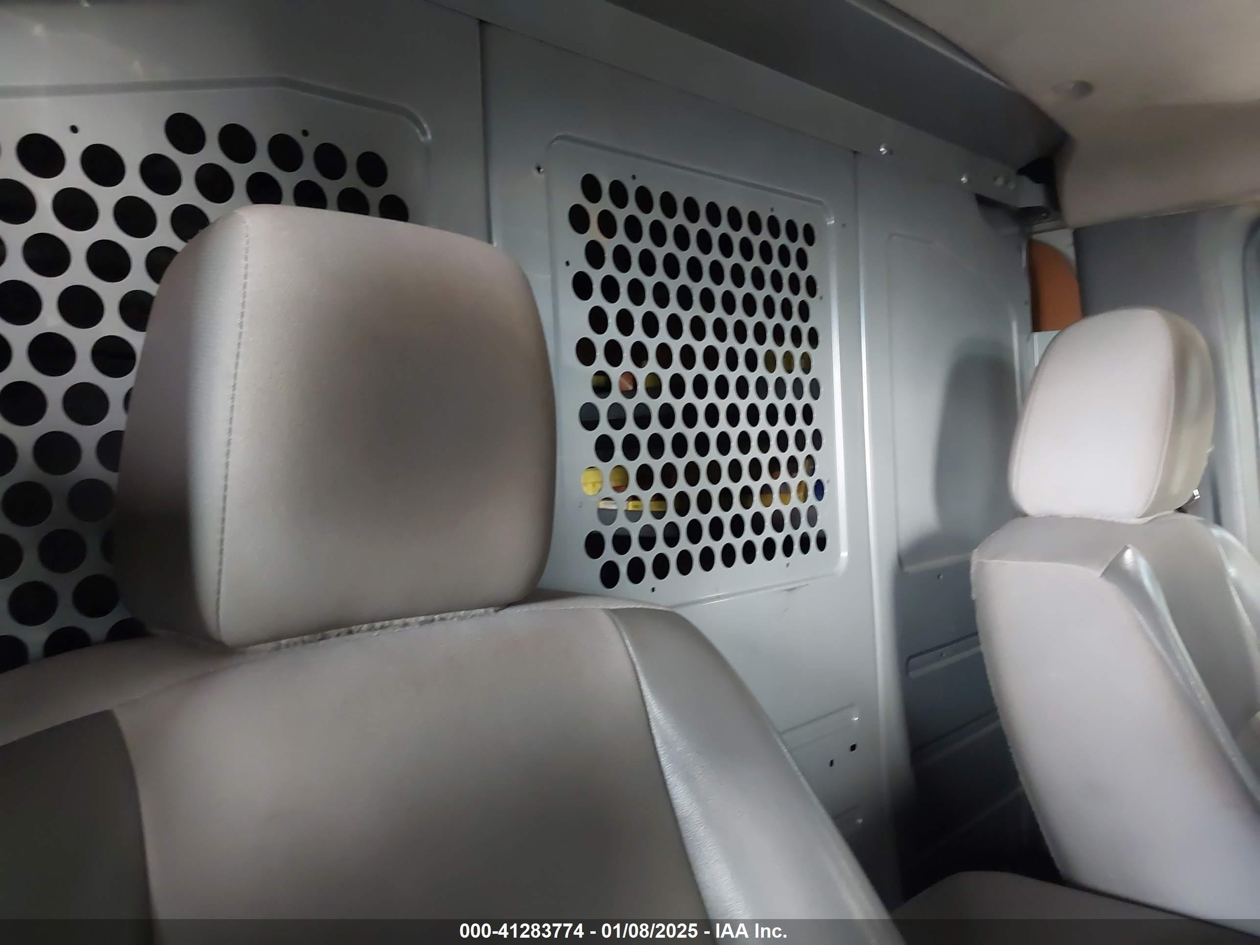 2018 Nissan Nv Cargo Nv2500 Hd Sv V6 White vin: 1N6BF0KY8JN805899