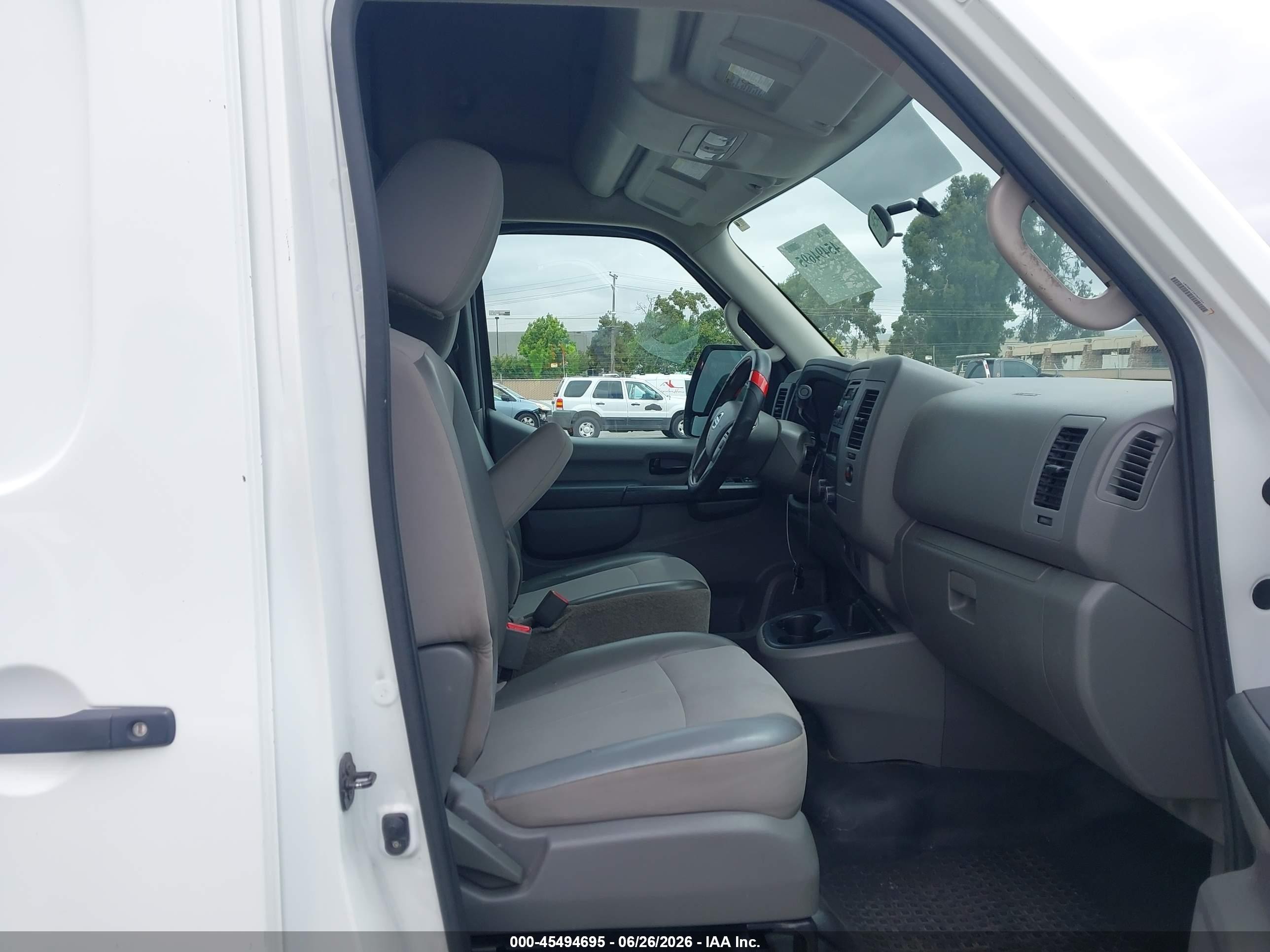 2014 Nissan Nv Cargo Nv2500 Hd S V6 White vin: 1N6BF0LX0EN101448