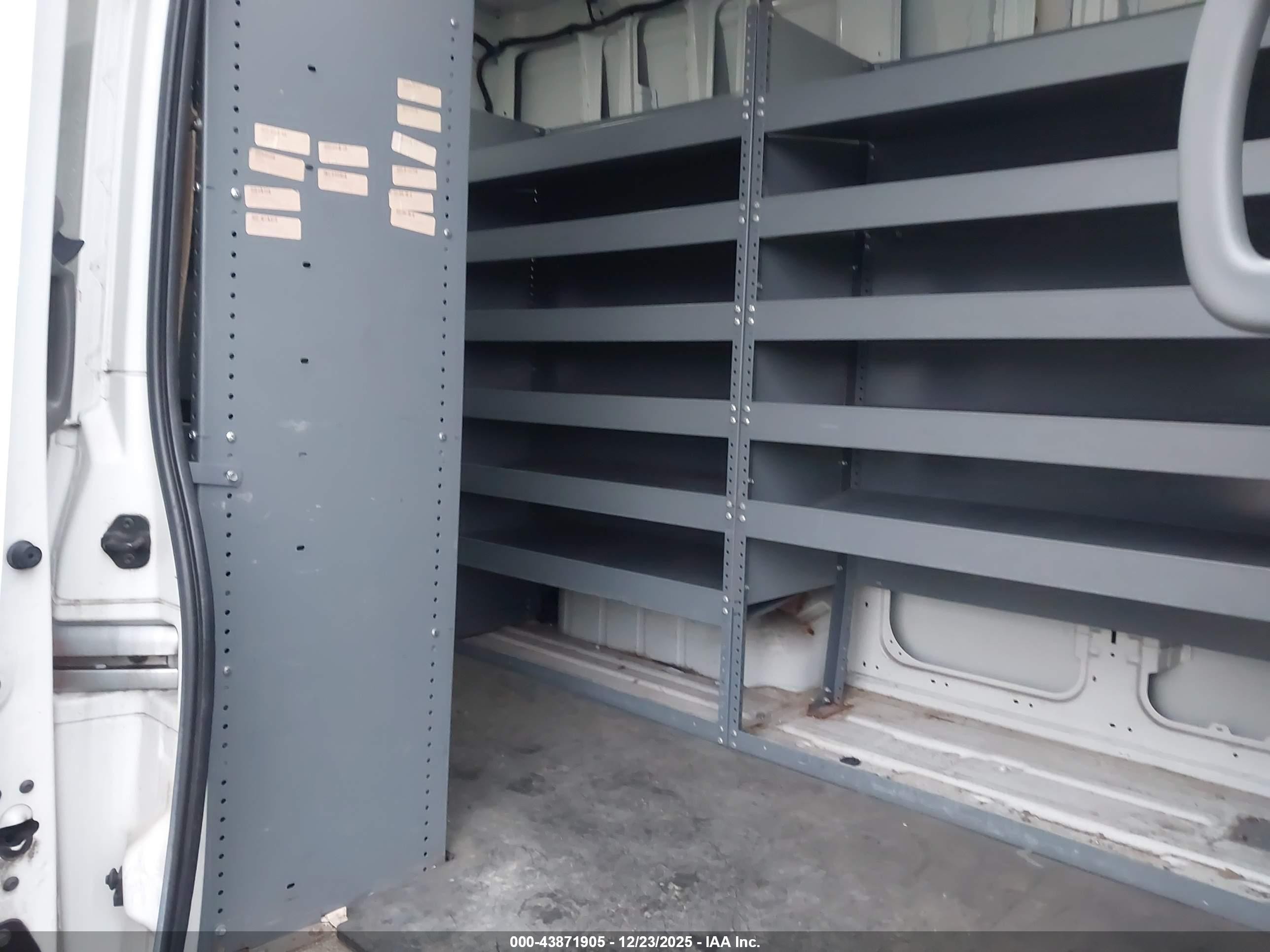 2015 Nissan Nv Cargo Nv2500 Hd S V6/sl V6/sv V6 Белый vin: 1N6BF0LX0FN801052