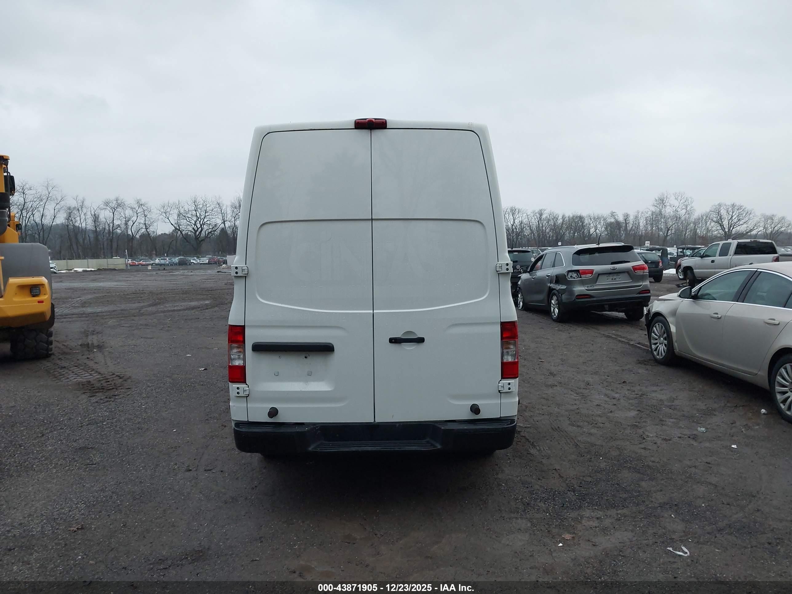 2015 Nissan Nv Cargo Nv2500 Hd S V6/sl V6/sv V6 Белый vin: 1N6BF0LX0FN801052