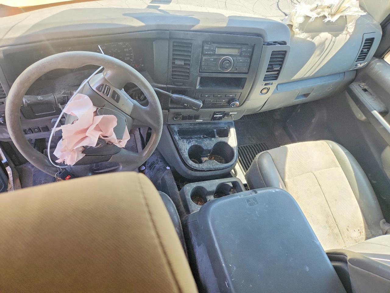 2015 Nissan Nv 2500 Серый vin: 1N6BF0LY5FN803078