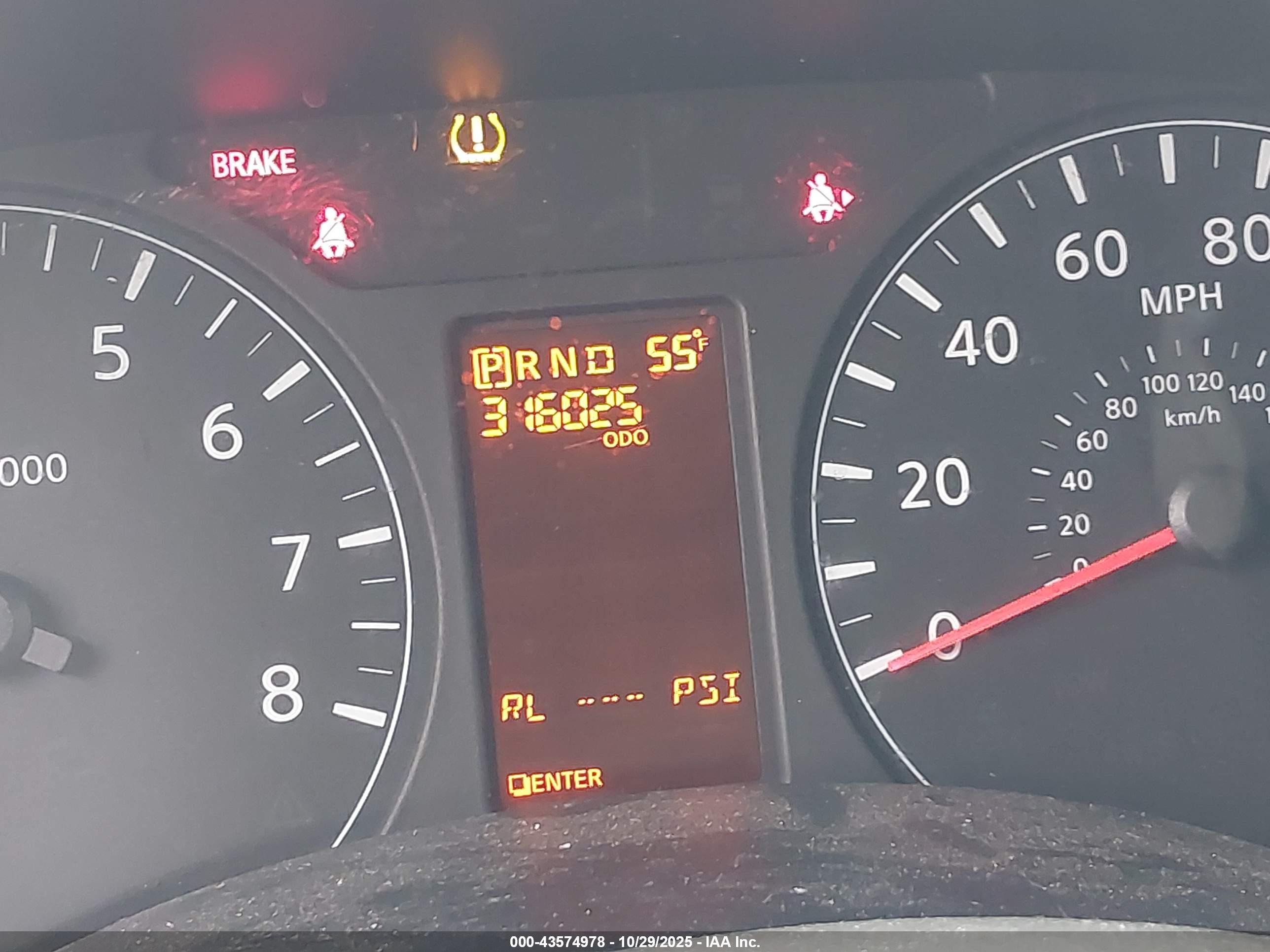 2012 Nissan Nv 2500 Nv2500 Hd Sv V6 Белый vin: 1N6BF0LYXCN108185
