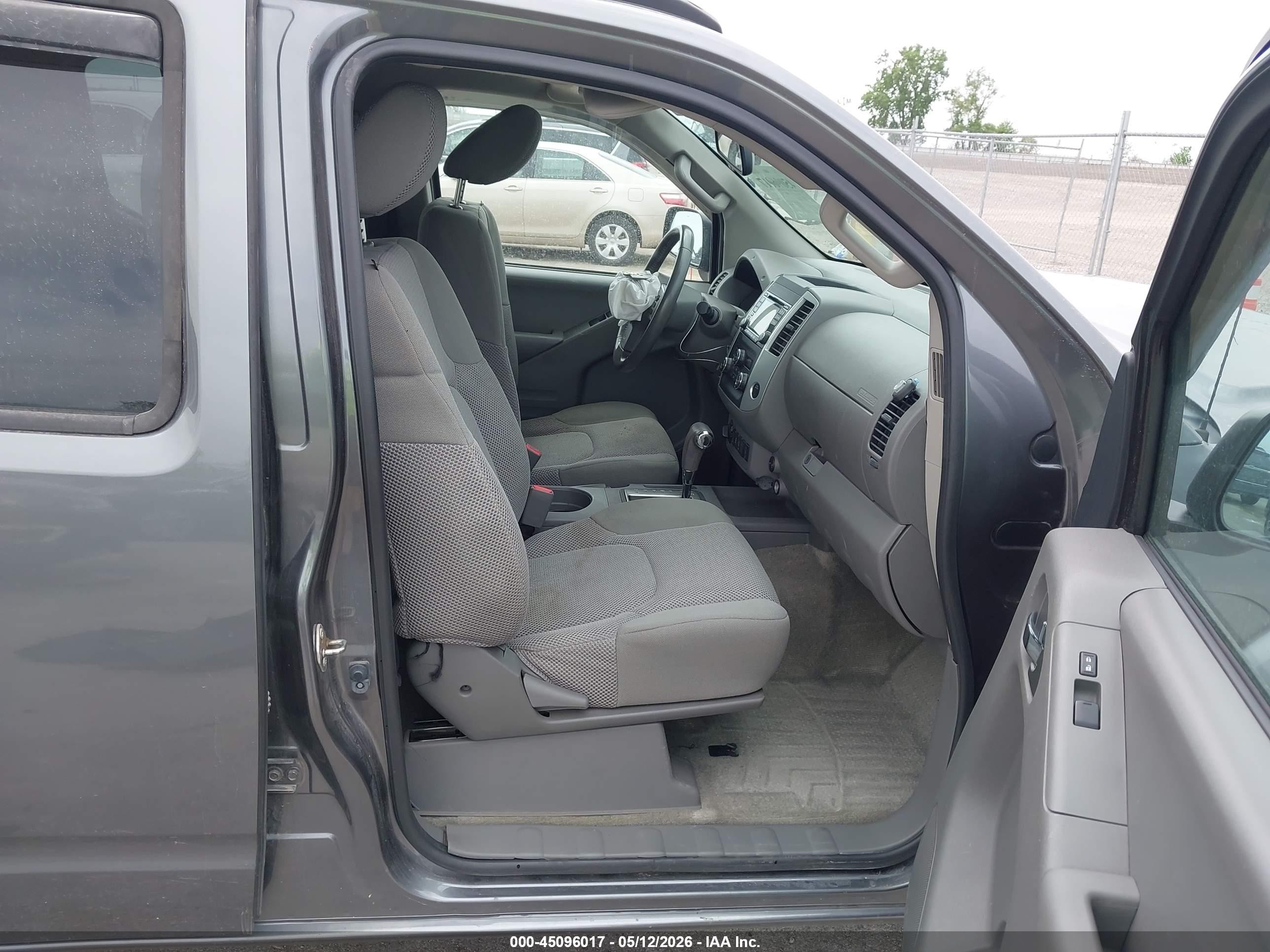 2017 Nissan Frontier Sv Бежевый vin: 1N6DD0EV0HN711753