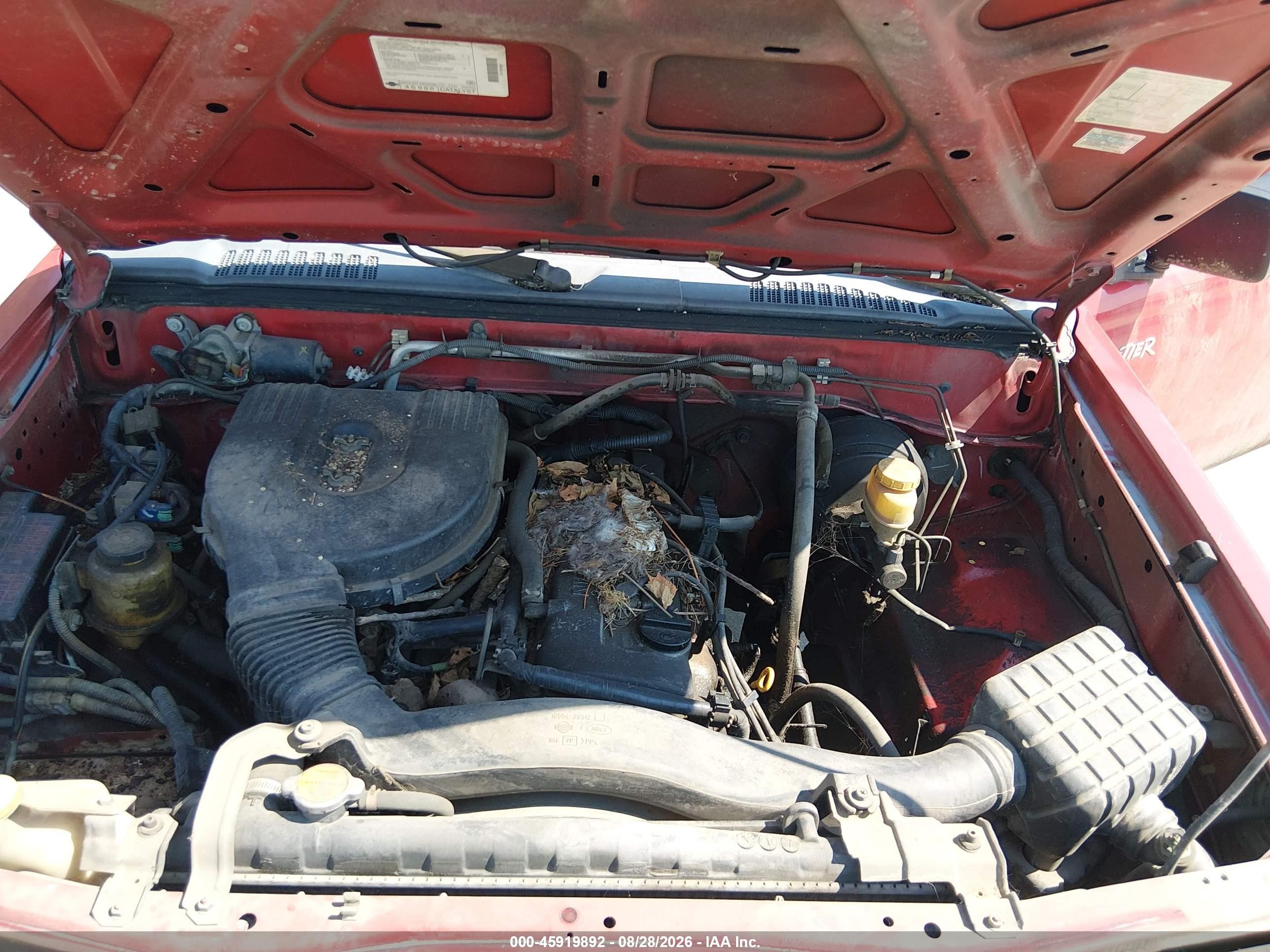 1999 Nissan Frontier Xe Red vin: 1N6DD21S0XC327036
