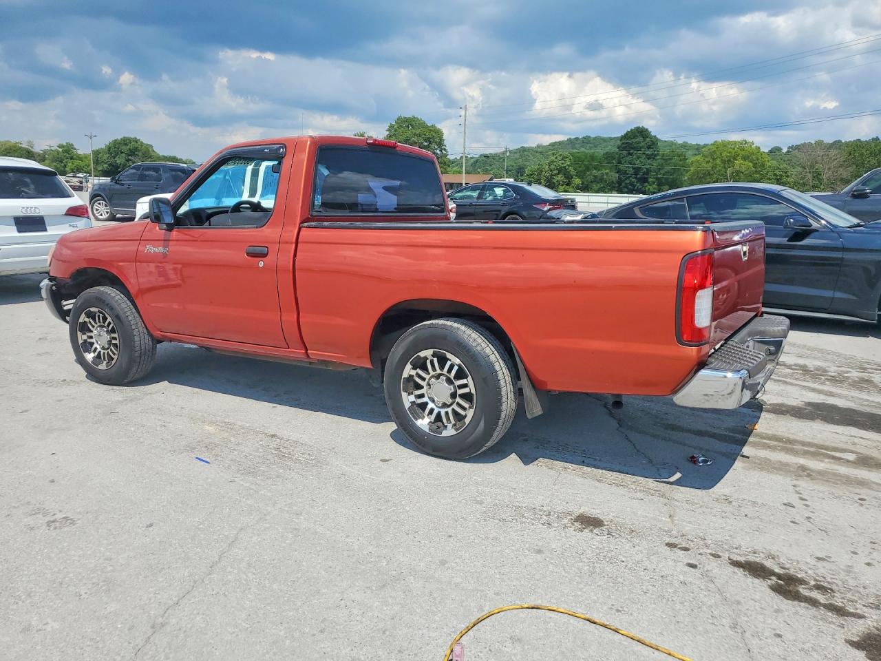 1998 Nissan Frontier Xe Оранжевый vin: 1N6DD21S1WC302094
