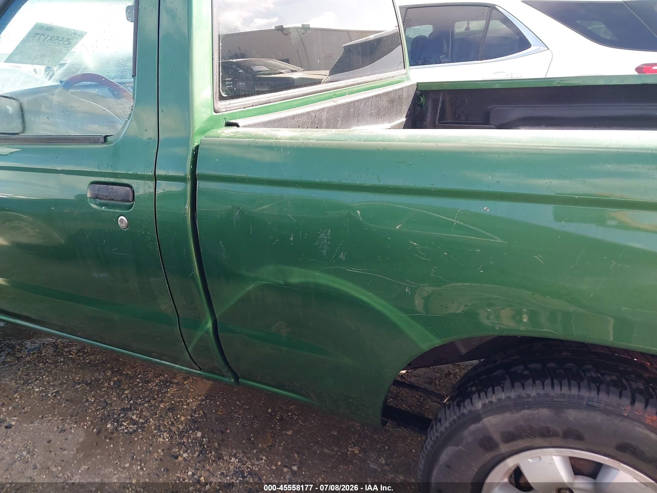 1998 Nissan Frontier Standard/xe Green vin: 1N6DD21S2WC314111