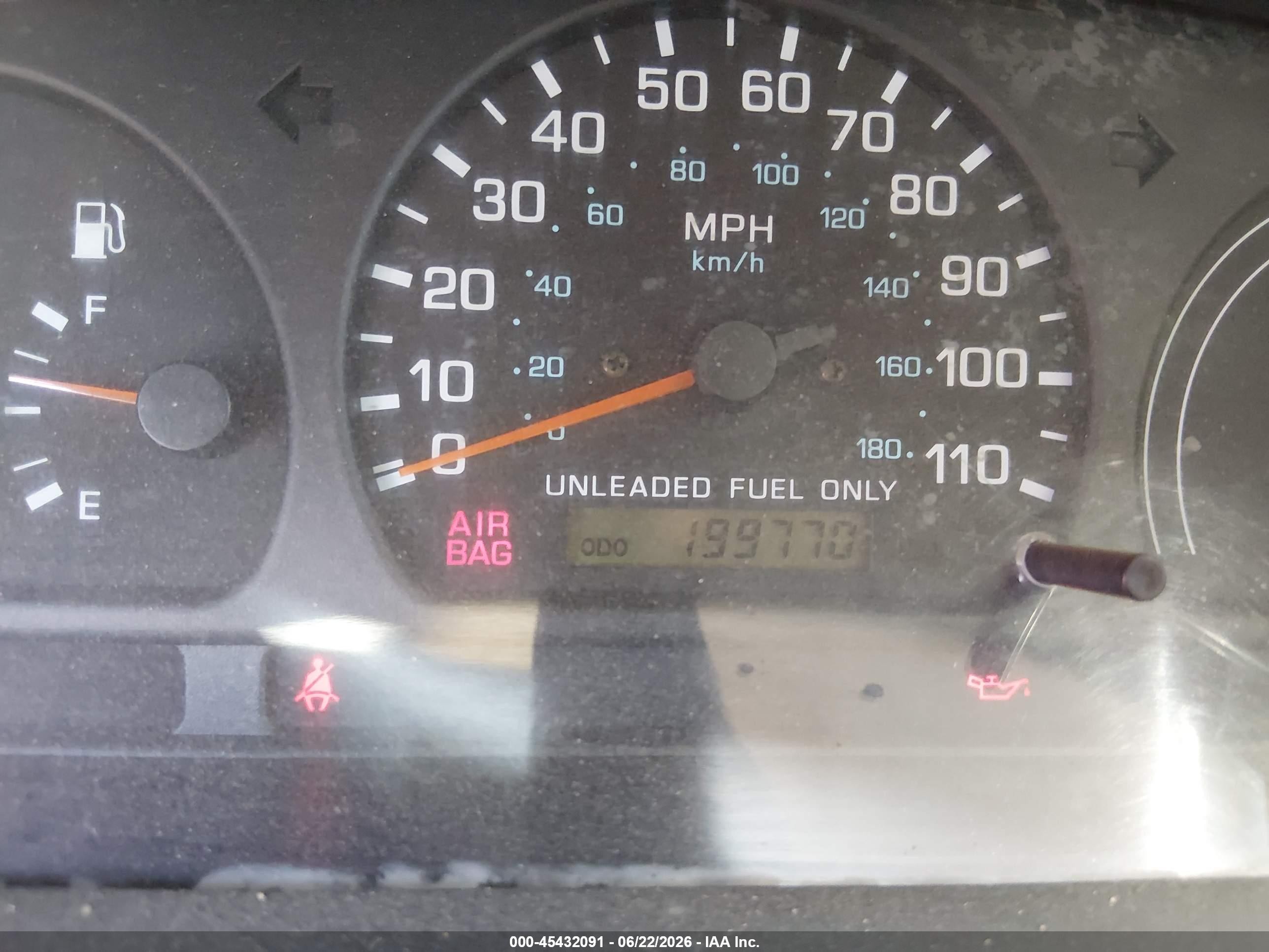 1999 Nissan Frontier Xe Silver vin: 1N6DD21S2XC330570