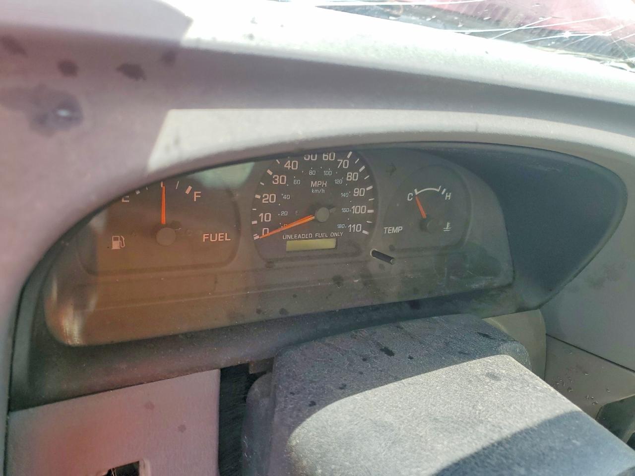 1998 Nissan Frontier Xe Розовый vin: 1N6DD21S3WC325649