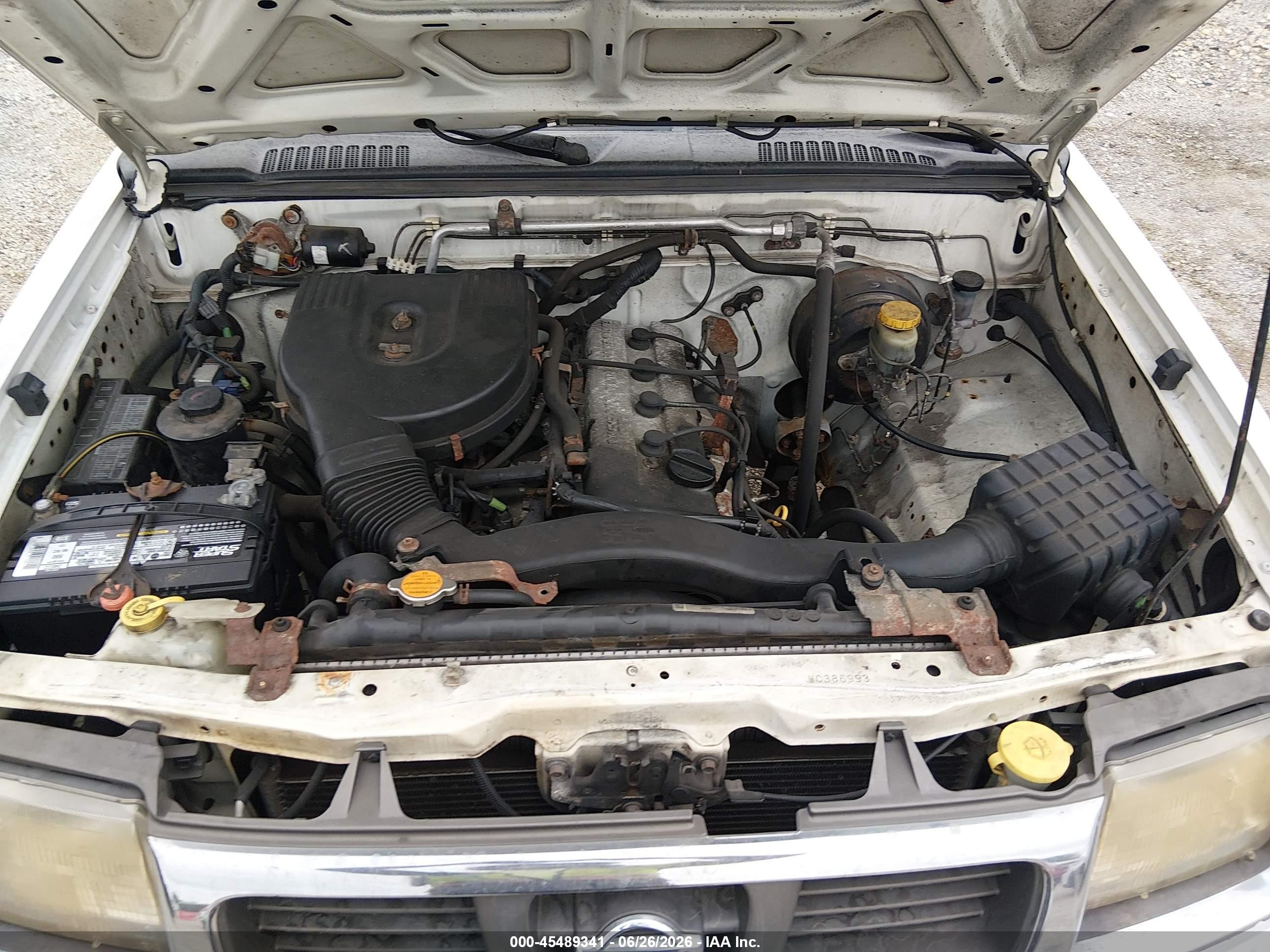 1998 Nissan Frontier Standard/xe White vin: 1N6DD21S4WC386993
