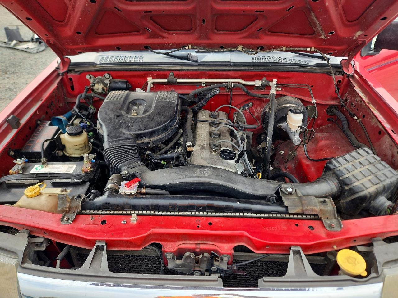1999 Nissan Frontier Xe Красный vin: 1N6DD21S7XC302747