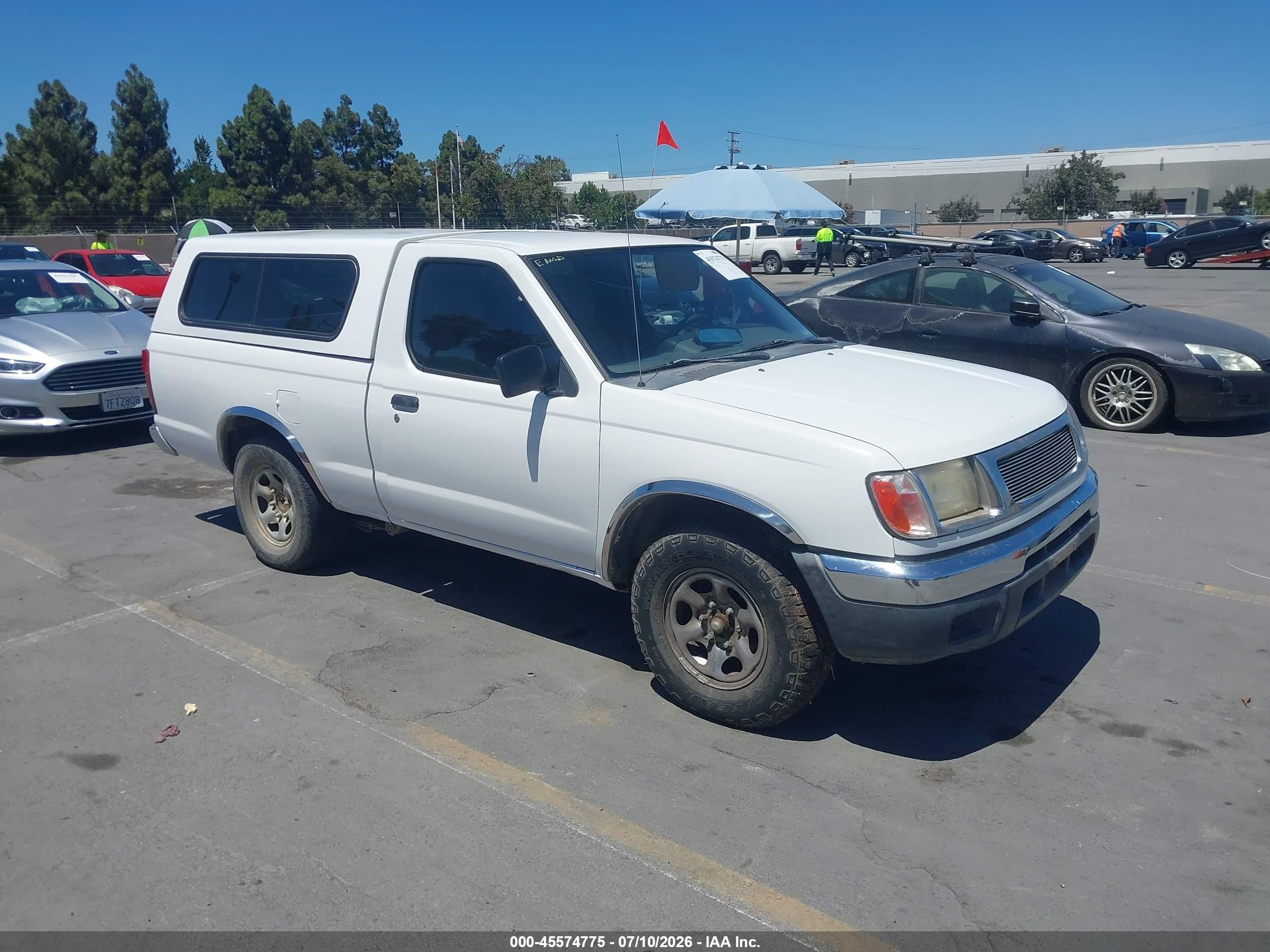 2000 Nissan Frontier Xe White vin: 1N6DD21S9YC410028