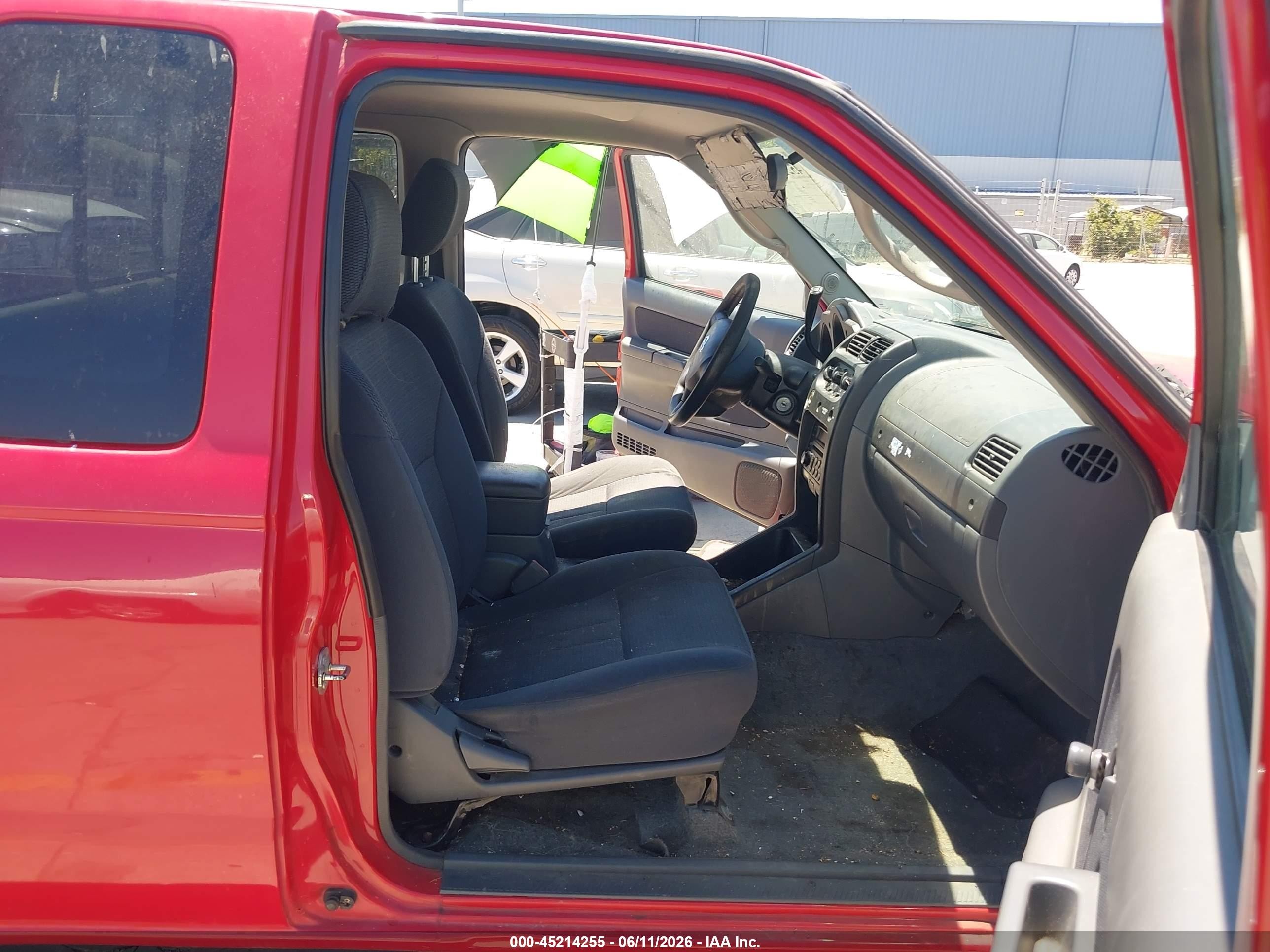 2002 Nissan Frontier Xe Red vin: 1N6DD26S02C322663