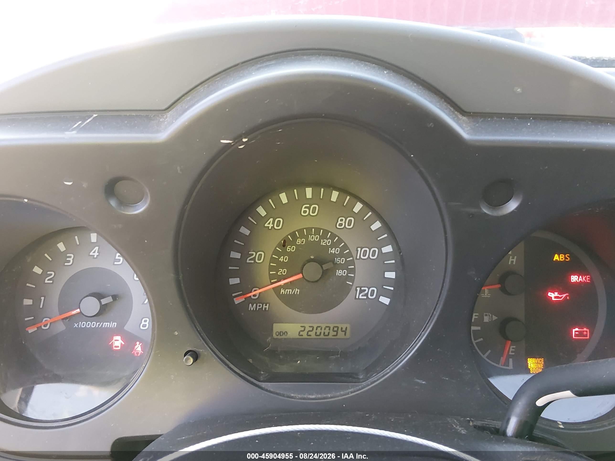 2002 Nissan Frontier Xe Red vin: 1N6DD26S02C355050
