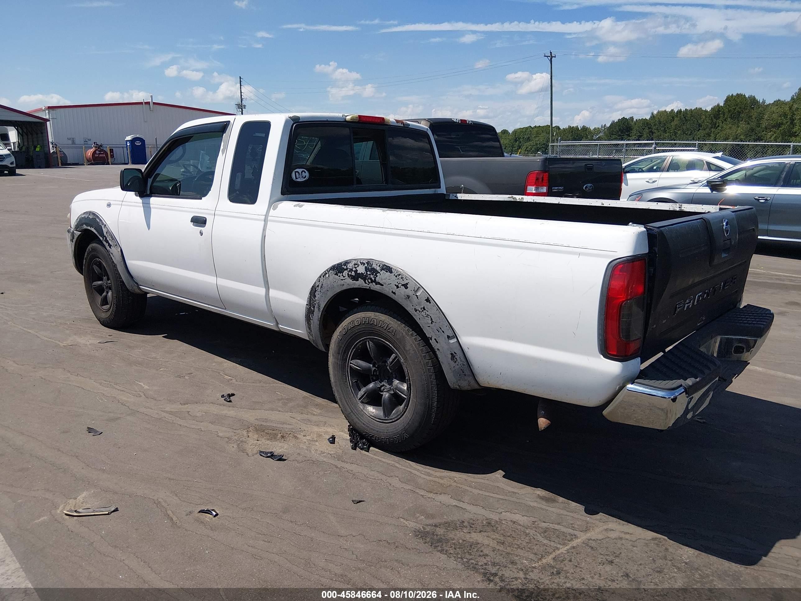 2002 Nissan Frontier Xe White vin: 1N6DD26S02C358630