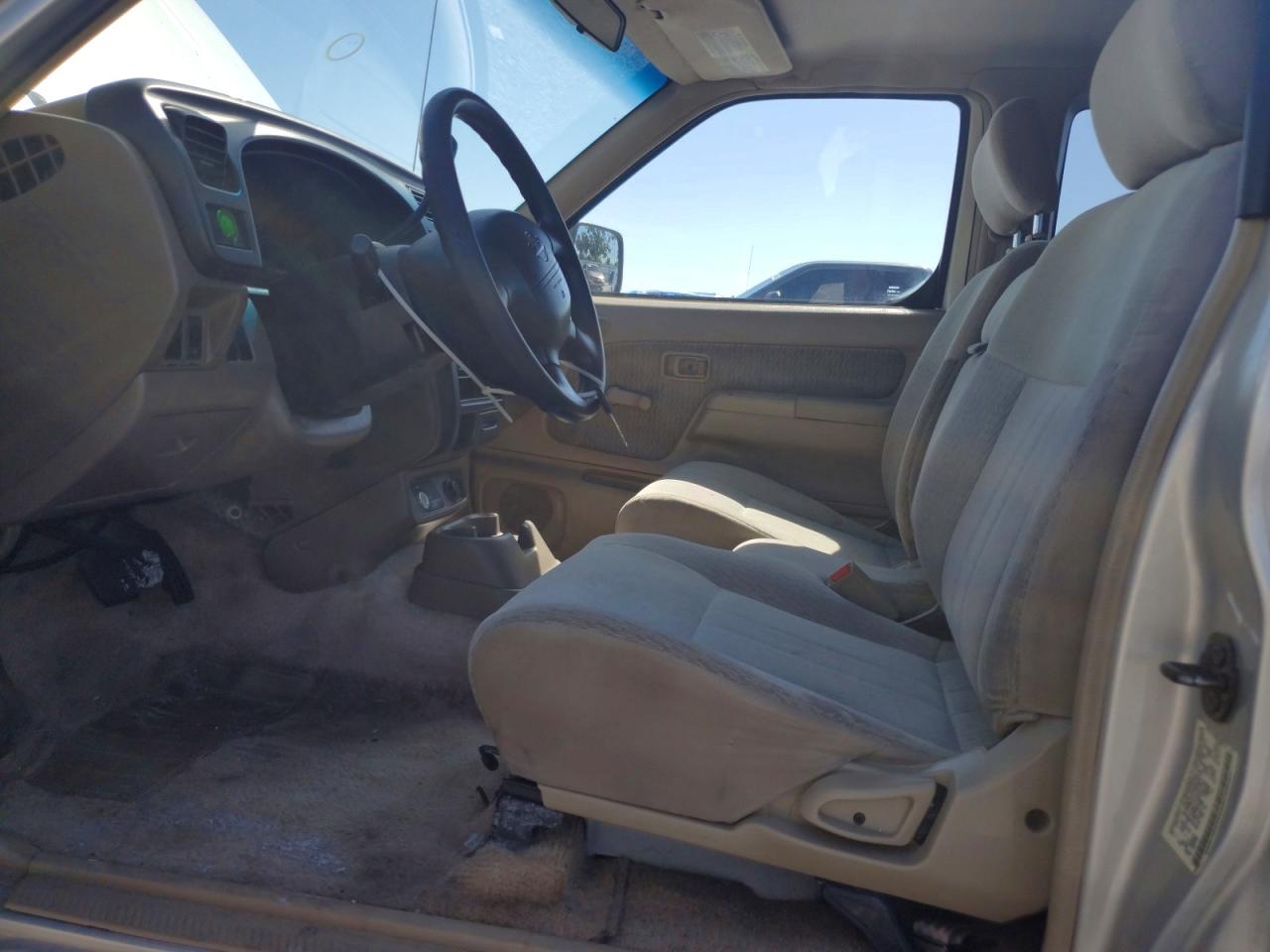 1999 Nissan Frontier Xe Silver vin: 1N6DD26S0XC301609