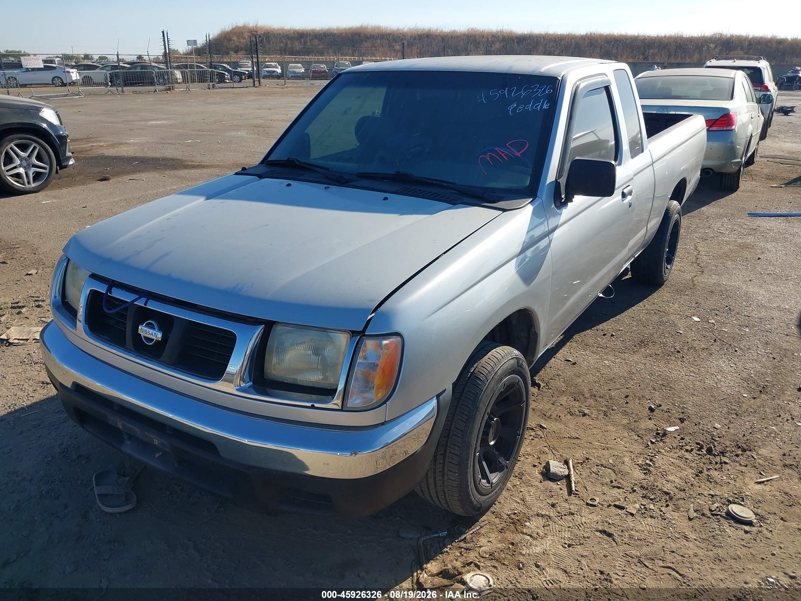2000 Nissan Frontier Xe Gray vin: 1N6DD26S0YC355669
