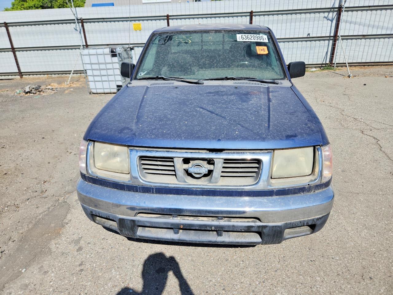 2000 Nissan Frontier Xe Blue vin: 1N6DD26S0YC378952