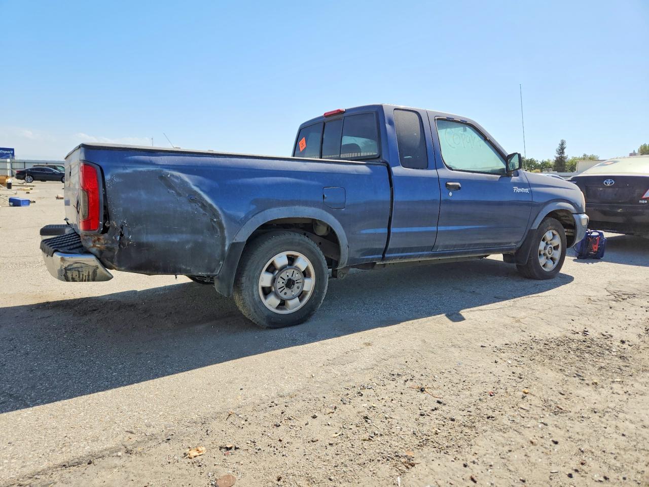 2000 Nissan Frontier Xe Blue vin: 1N6DD26S0YC378952