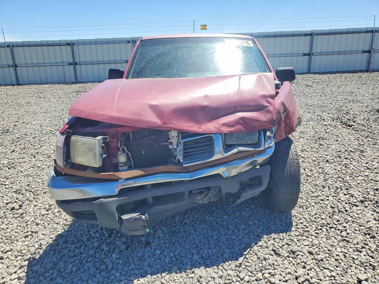 1998 Nissan Frontier Xe Red vin: 1N6DD26S1WC323682
