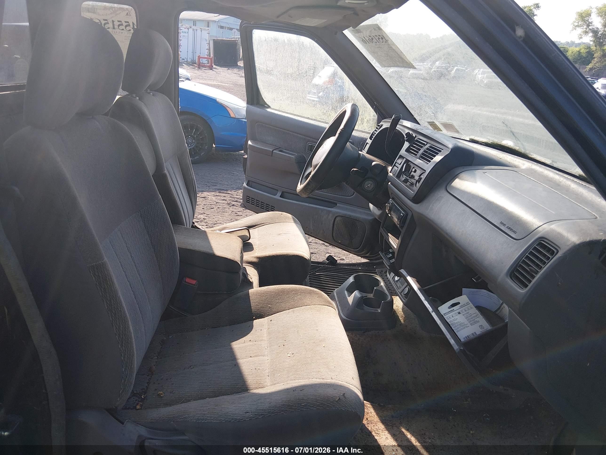 1999 Nissan Frontier Se/xe Black vin: 1N6DD26S1XC327409