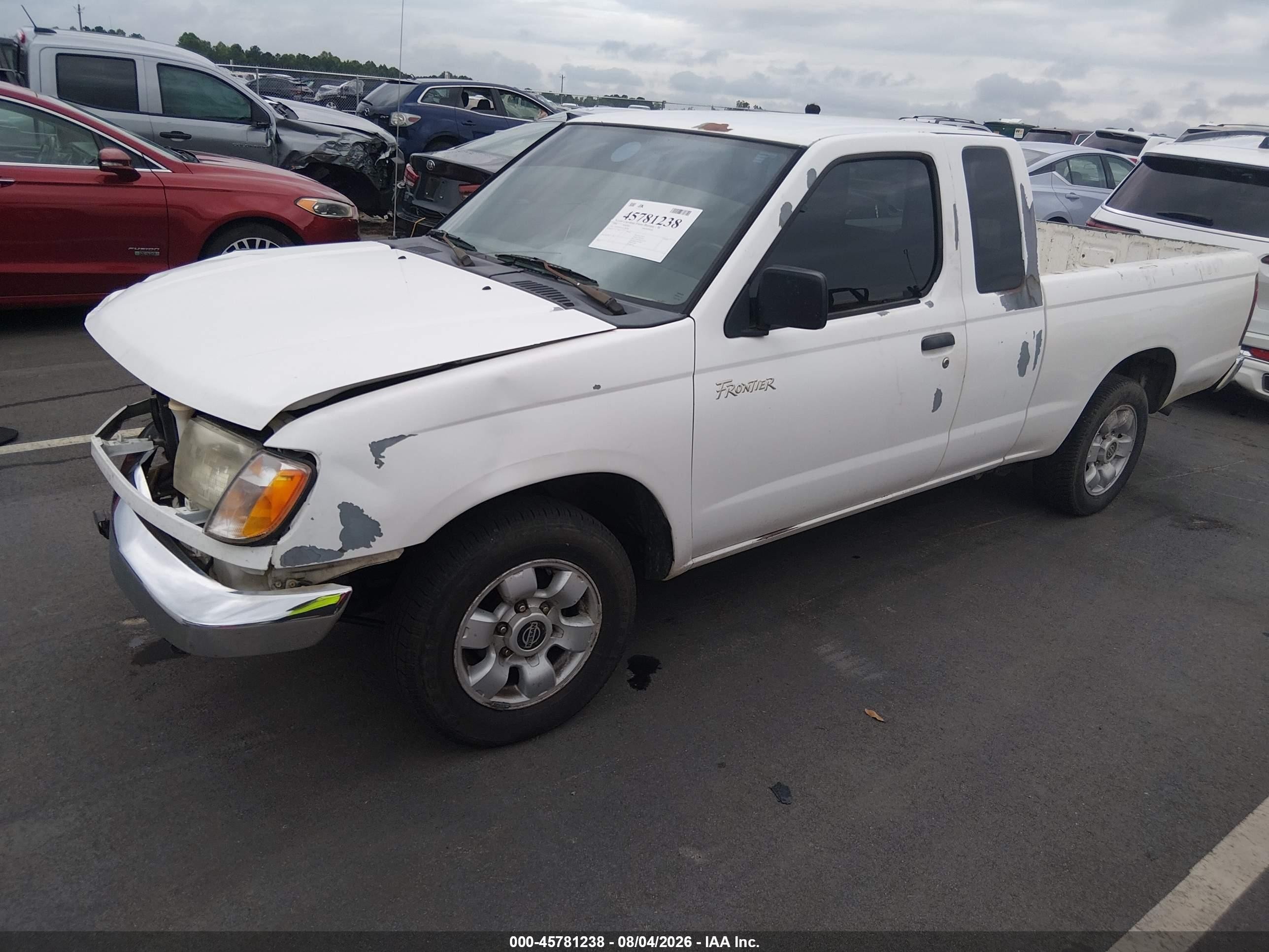1999 Nissan Frontier Se/xe White vin: 1N6DD26S1XC334196
