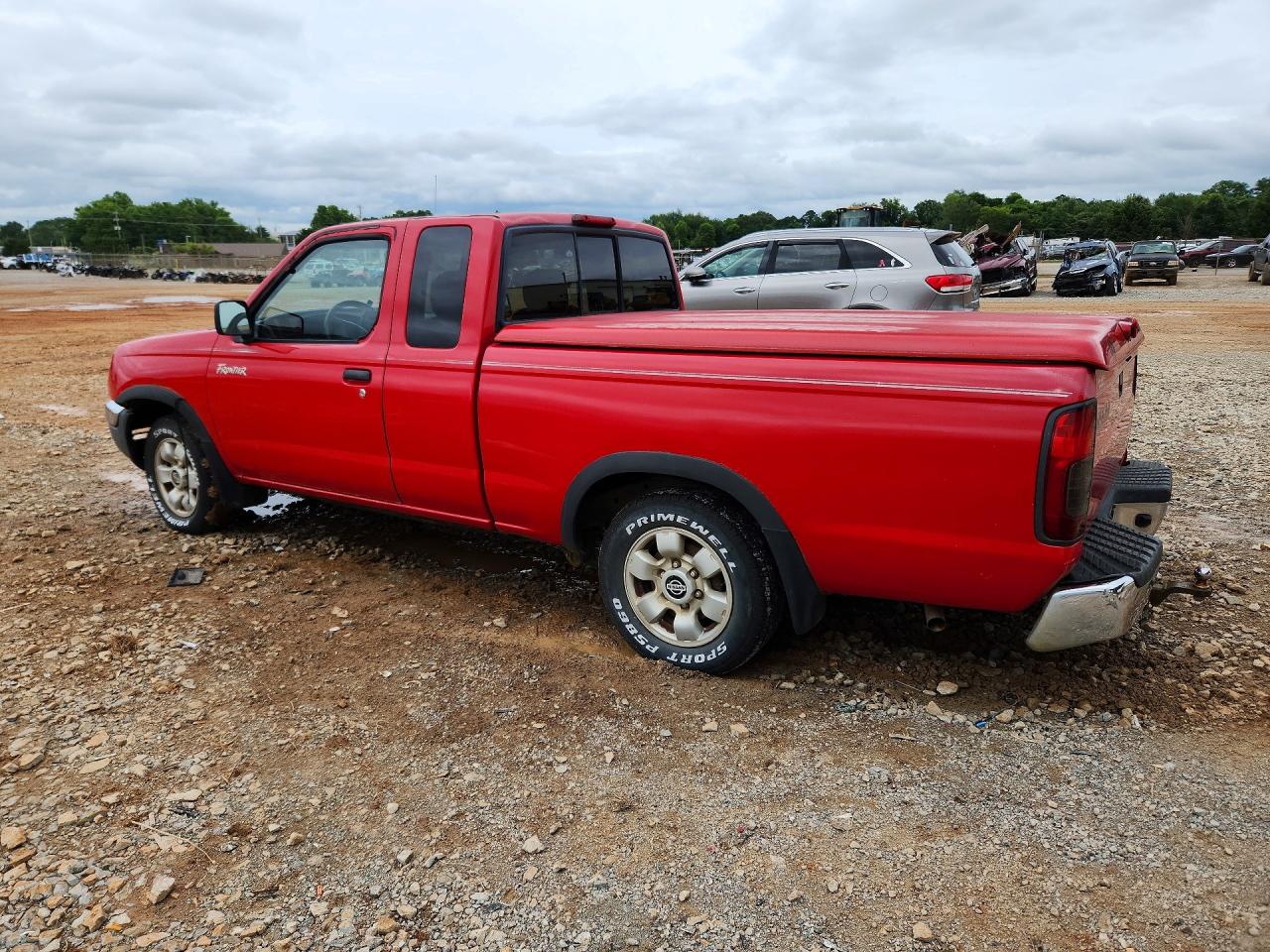 2000 Nissan Frontier King Cab Xe Red vin: 1N6DD26S1YC357706