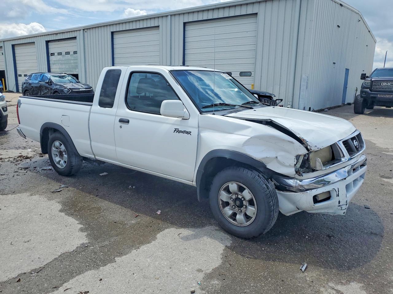 1999 Nissan Frontier Xe White vin: 1N6DD26S2XC343750