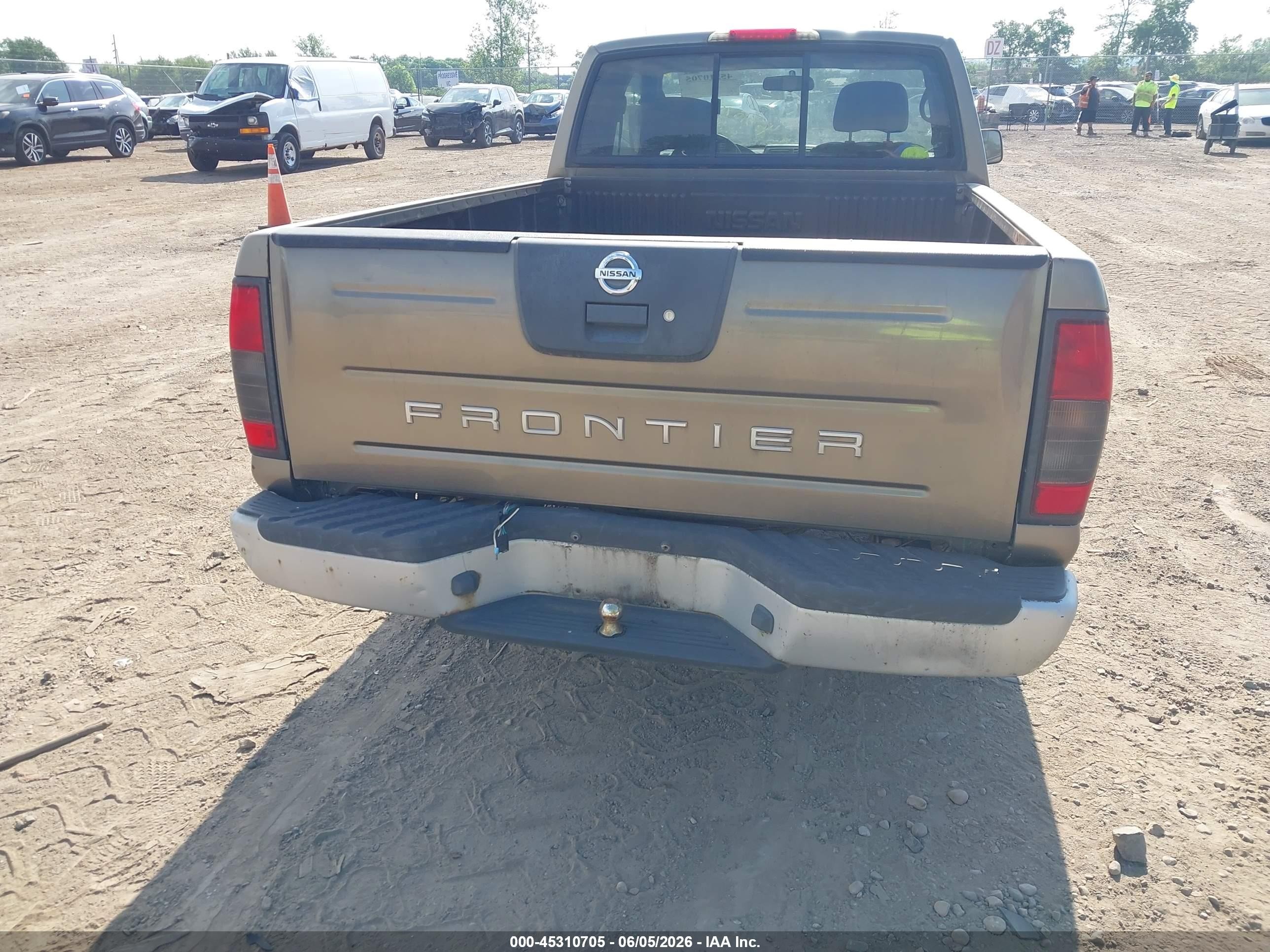2002 Nissan Frontier Xe Зеленый vin: 1N6DD26S32C303864