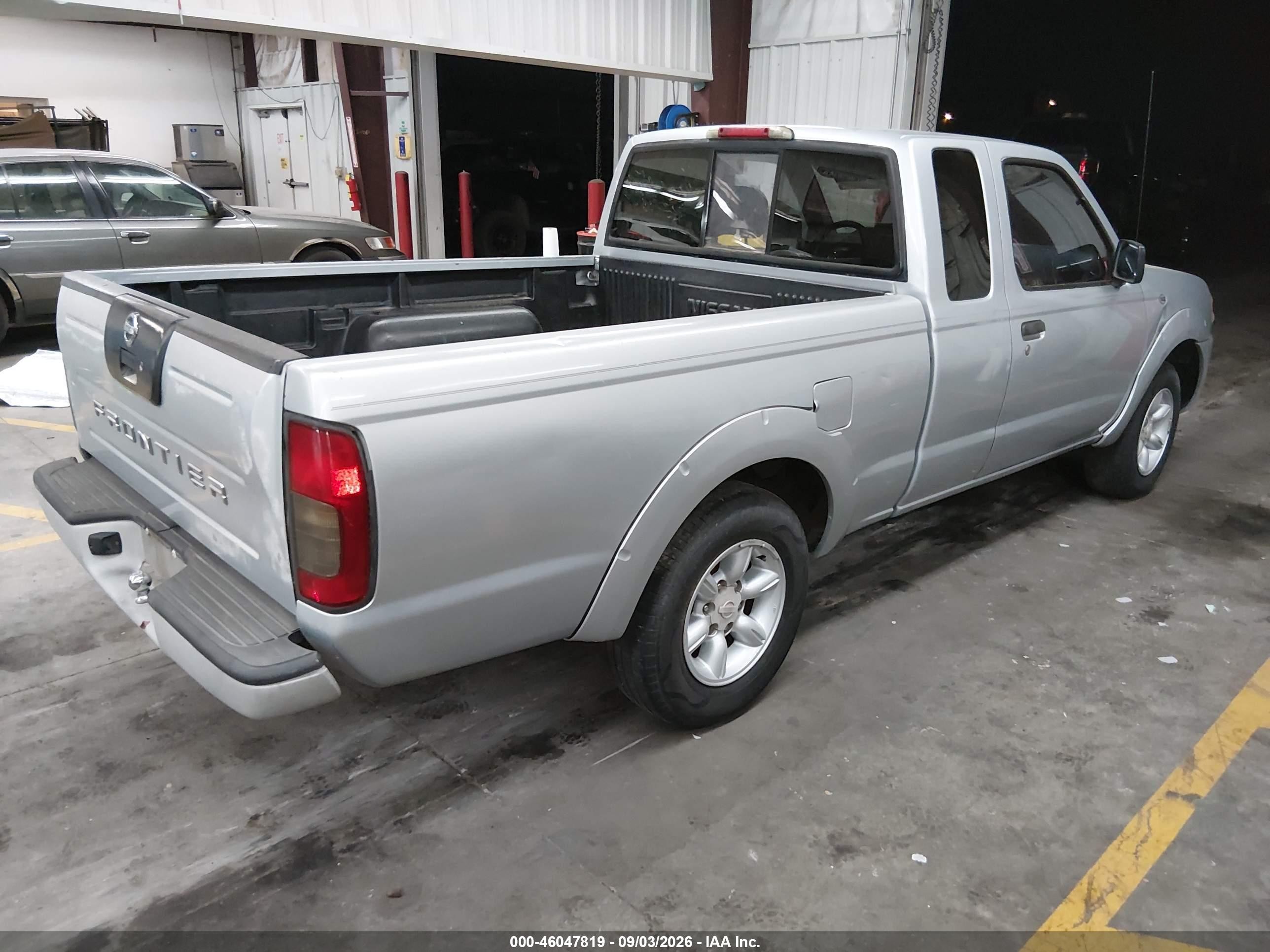 2002 Nissan Frontier Xe Gray vin: 1N6DD26S32C376233