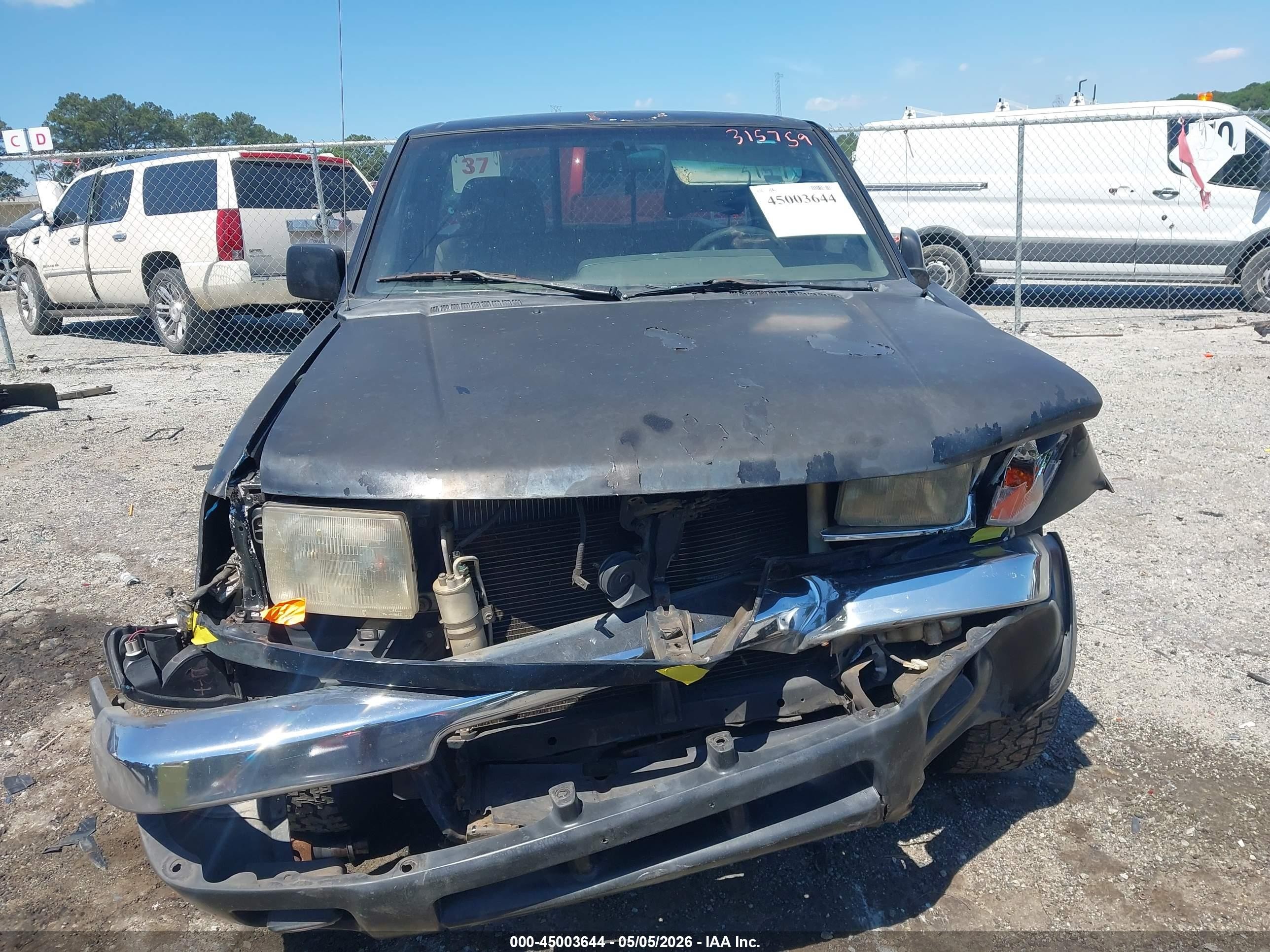 1998 Nissan Frontier Se/xe Black vin: 1N6DD26S3WC315759